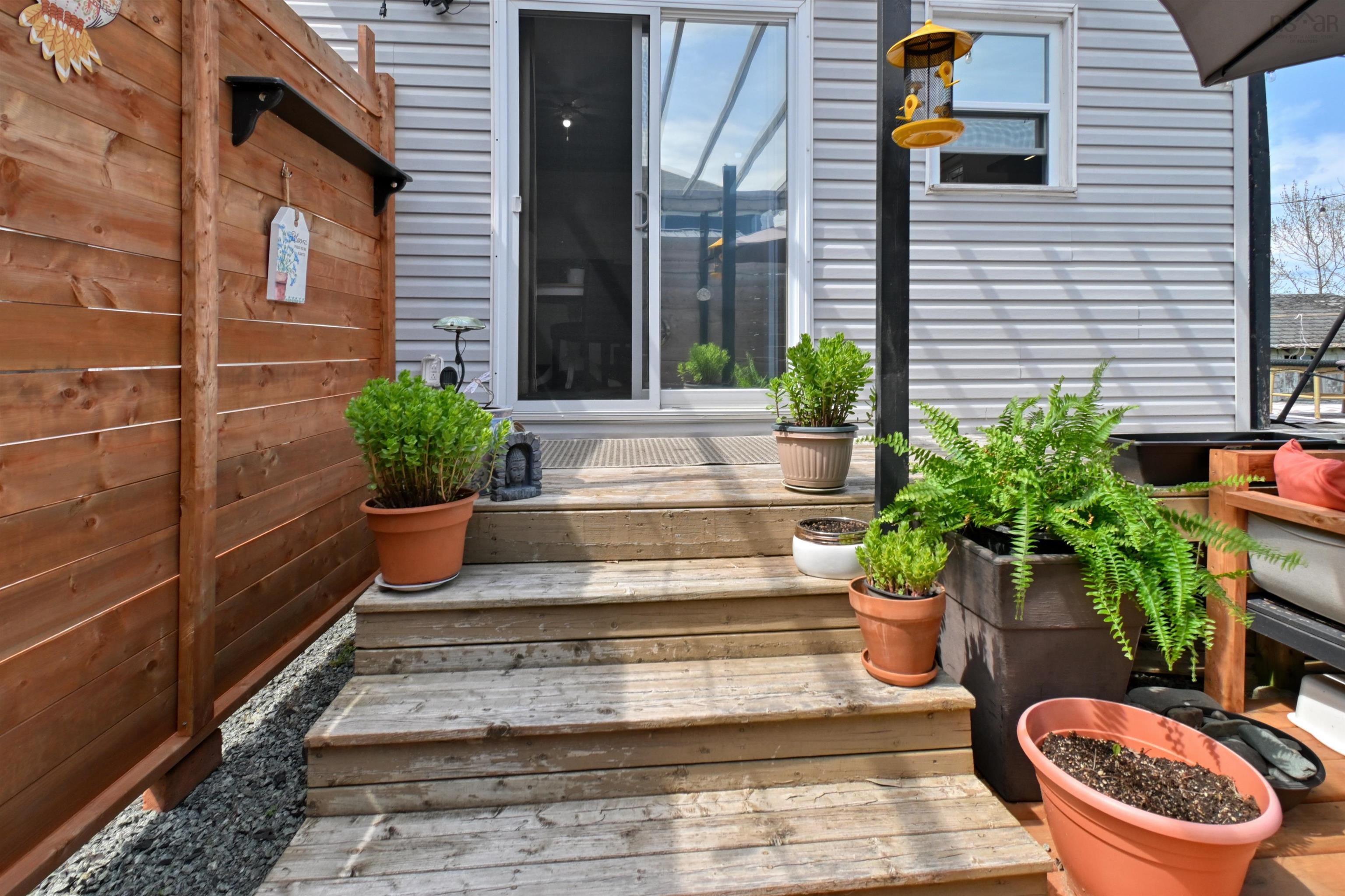 $385,000.00: 9329 Pepperell Street, St. Peter