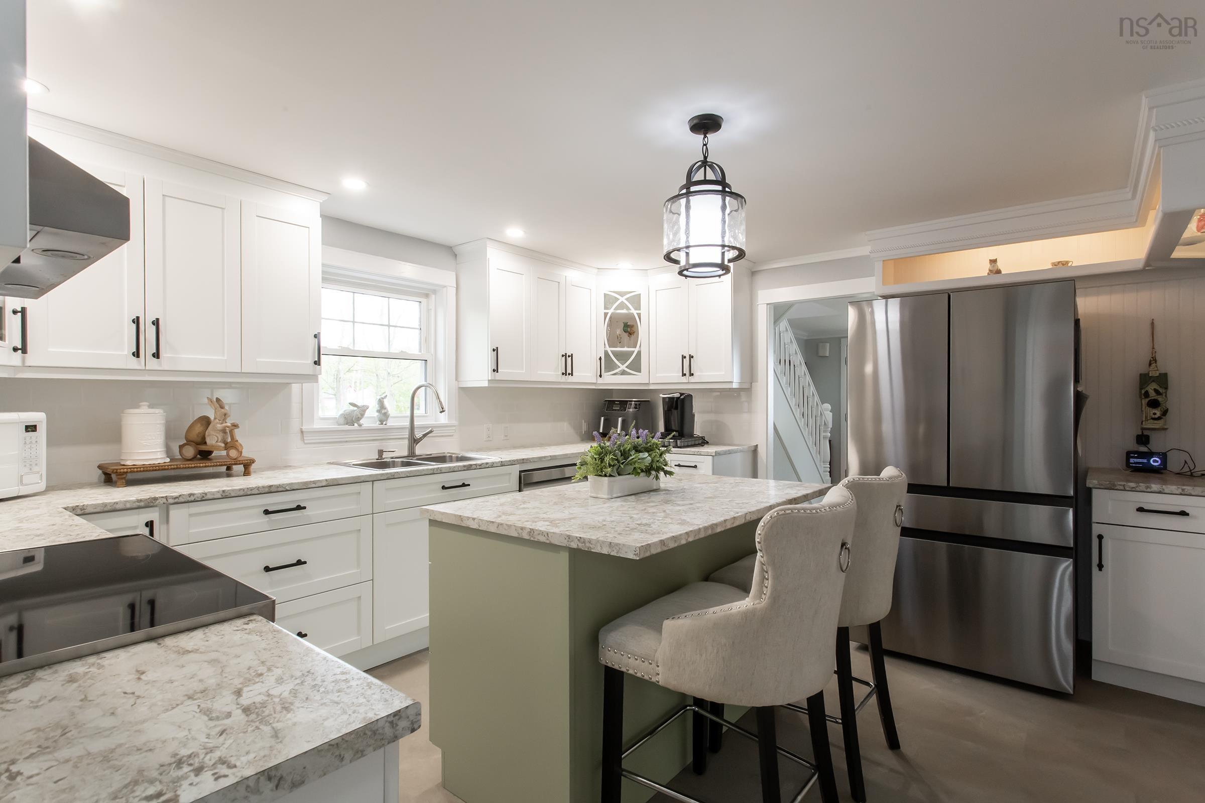 $669,900.00: 2151 Highway 1, Auburn