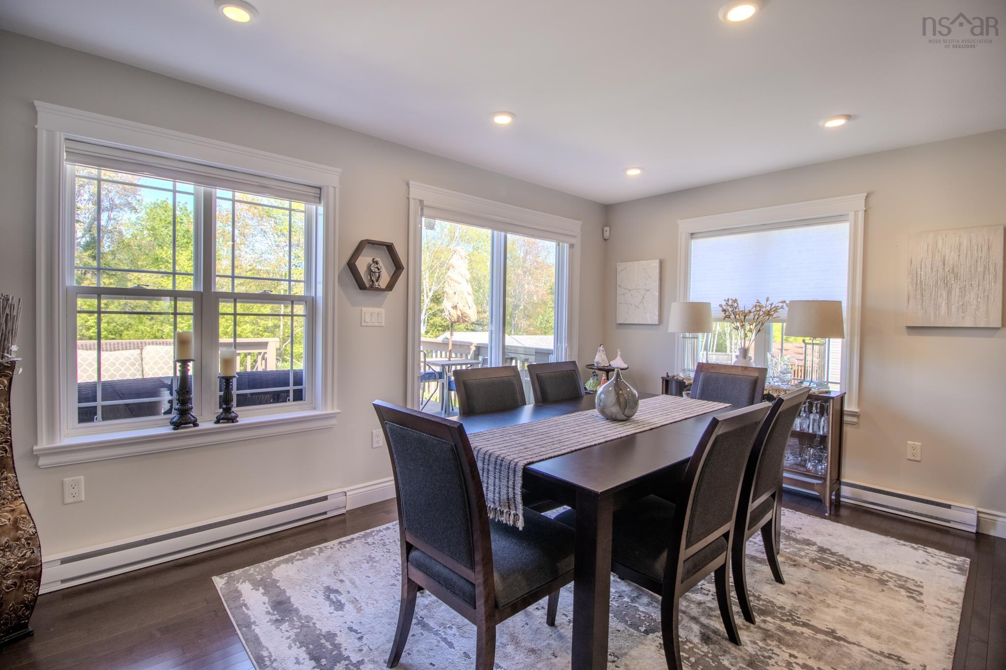 $679,000.00: 70 Mariner Drive, Westmount