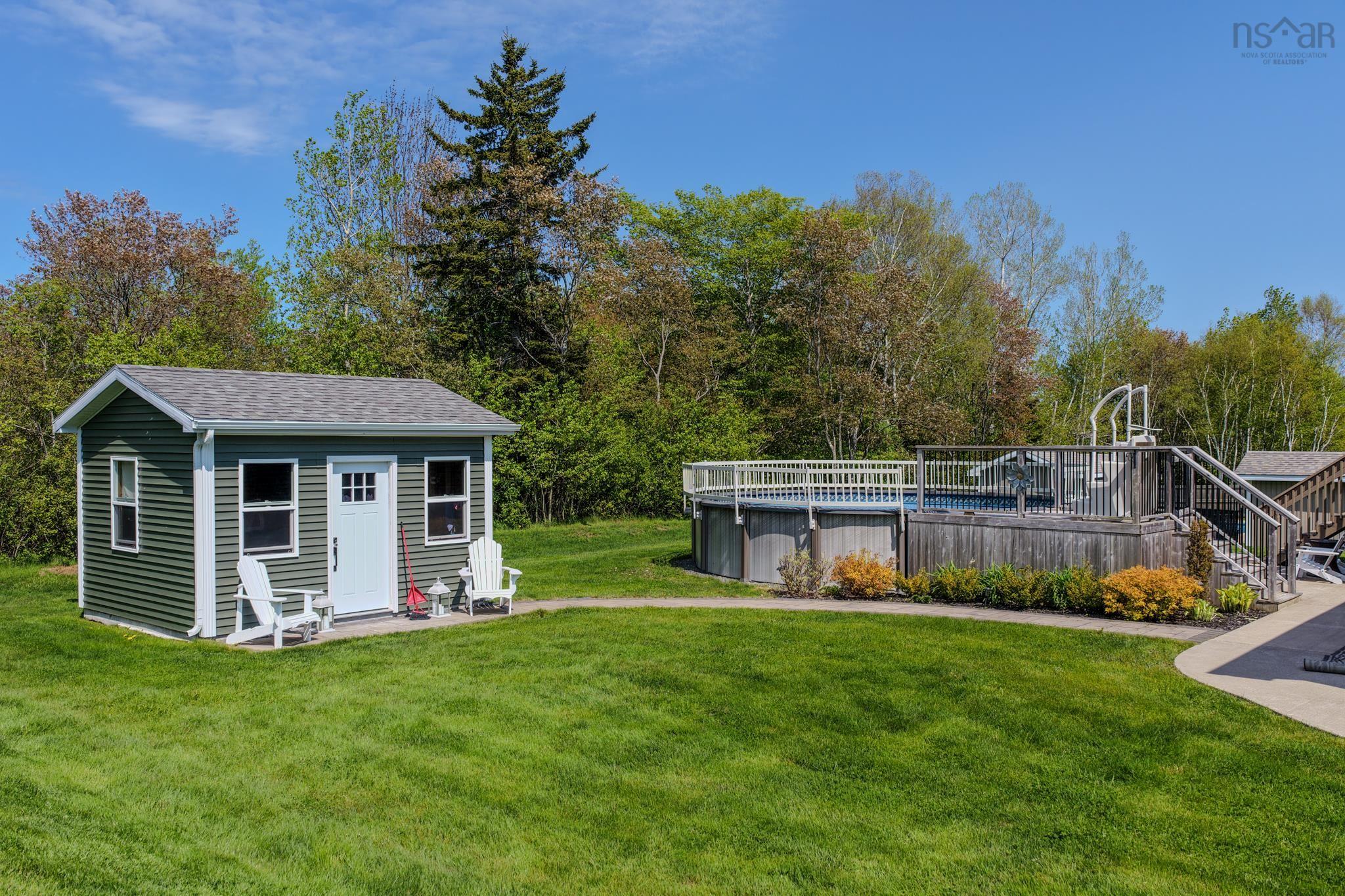 $679,000.00: 70 Mariner Drive, Westmount