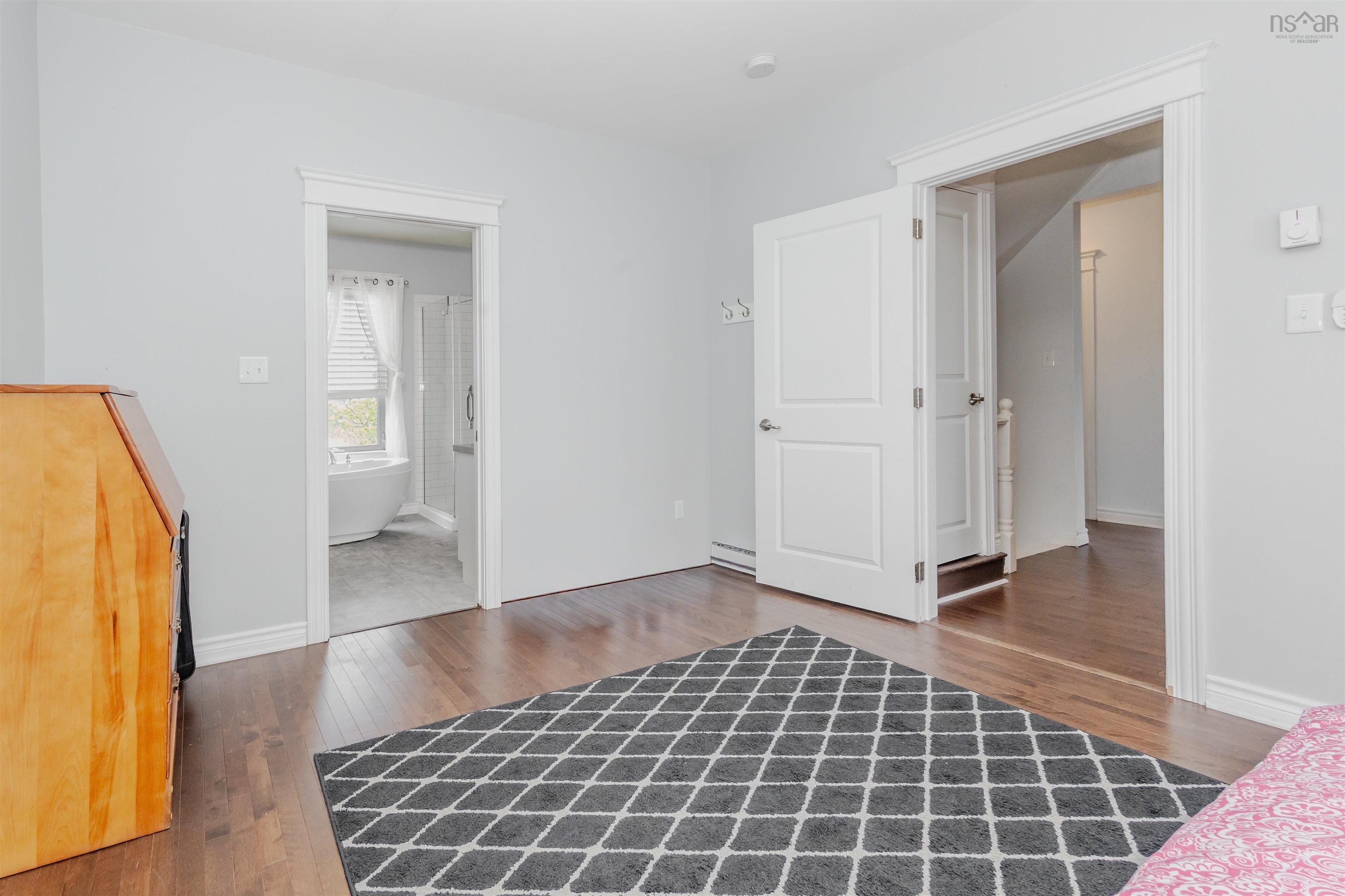 $369,900.00: 49 George Street, Sydney