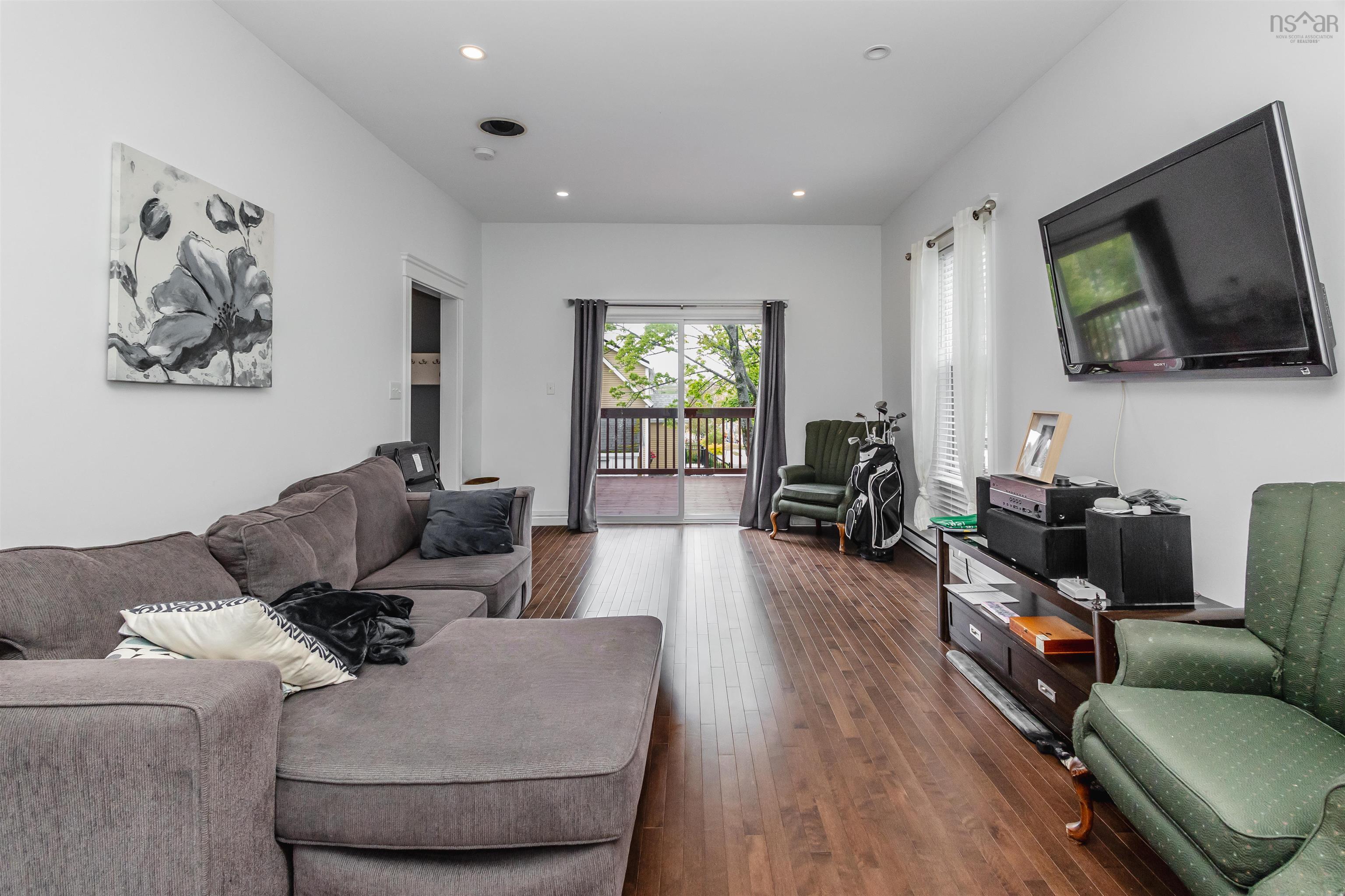 $369,900.00: 49 George Street, Sydney