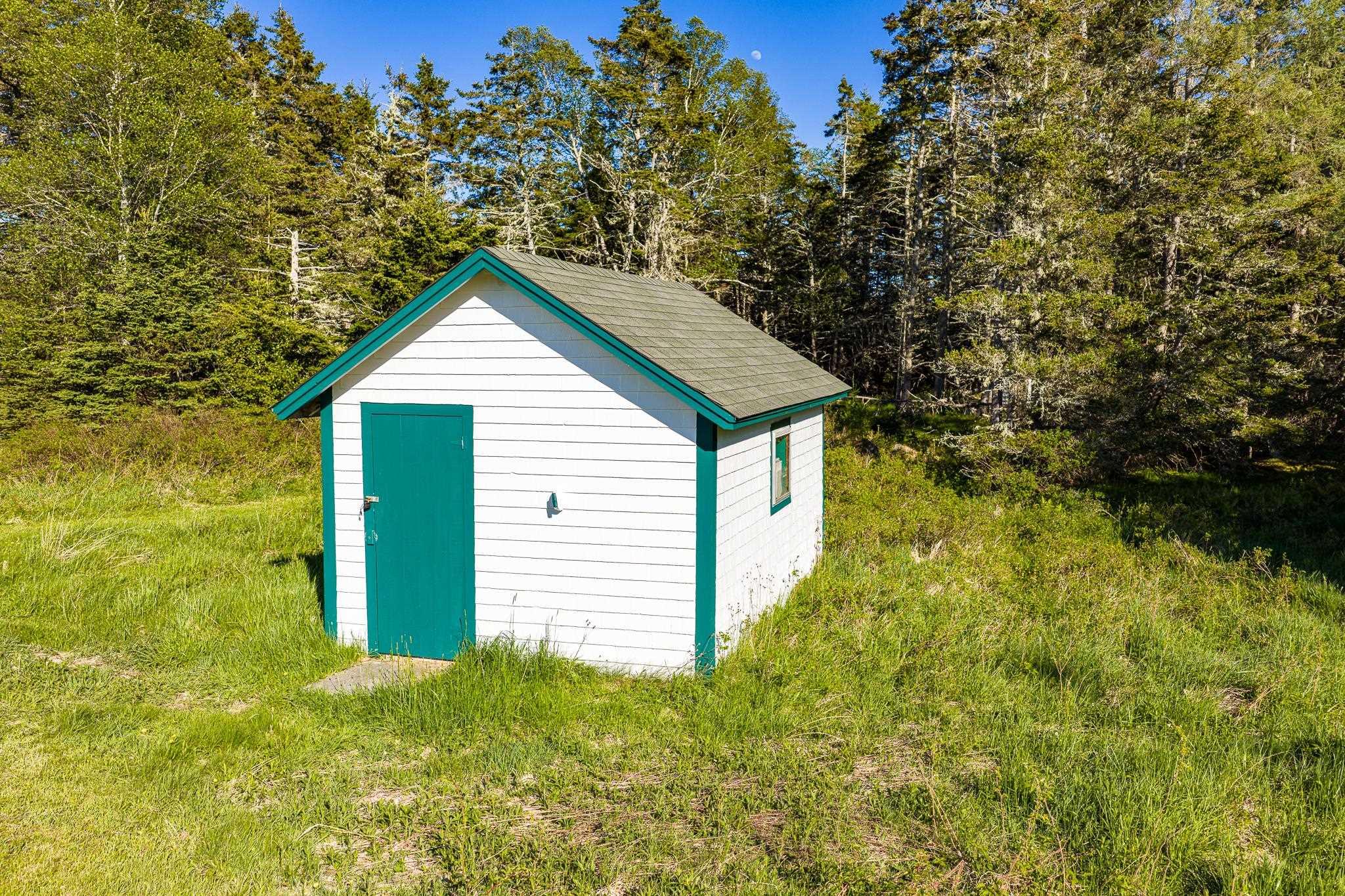 $335,000.00: 4873 Shore Road, North East Harbour