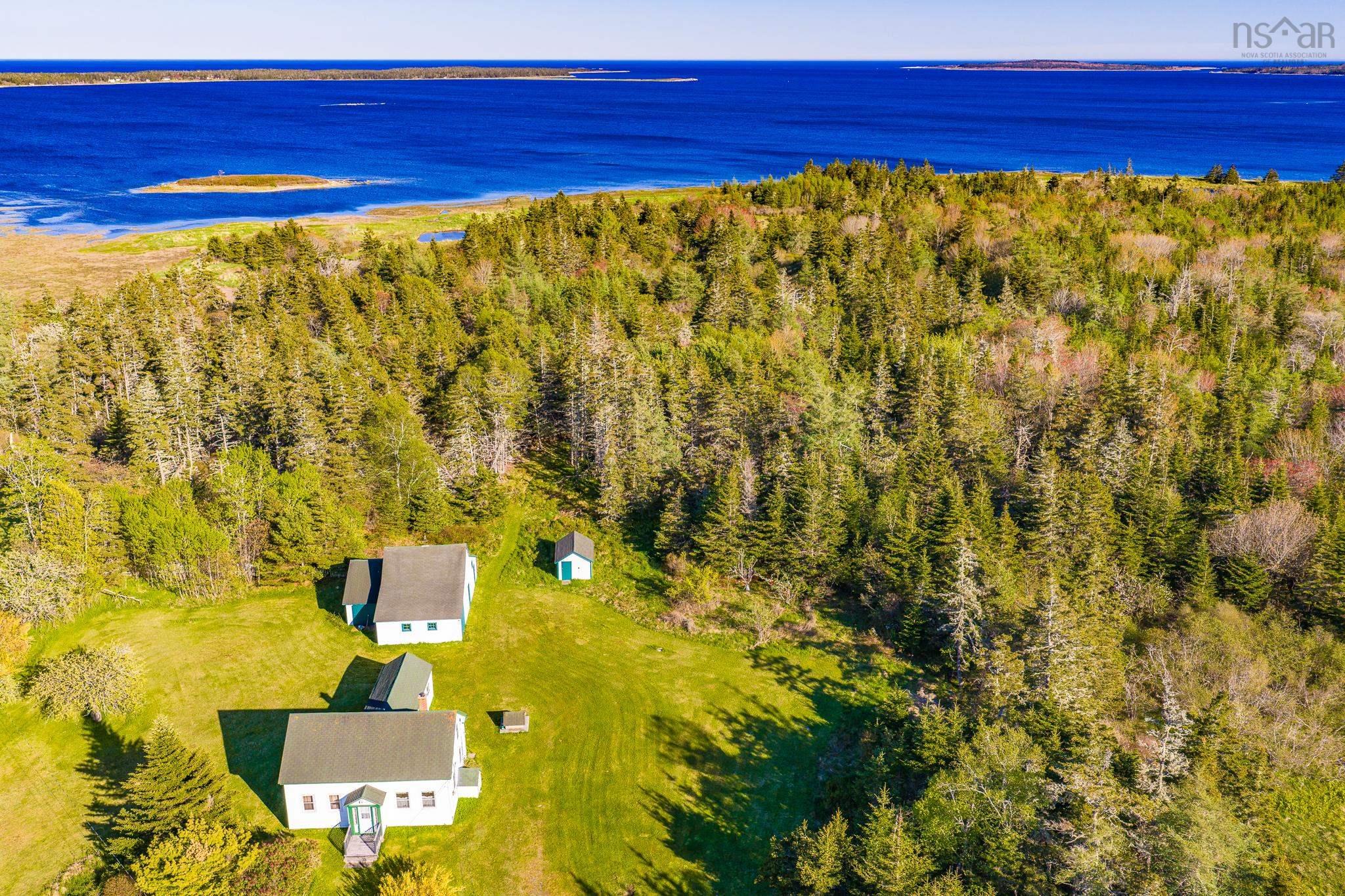 $335,000.00: 4873 Shore Road, North East Harbour