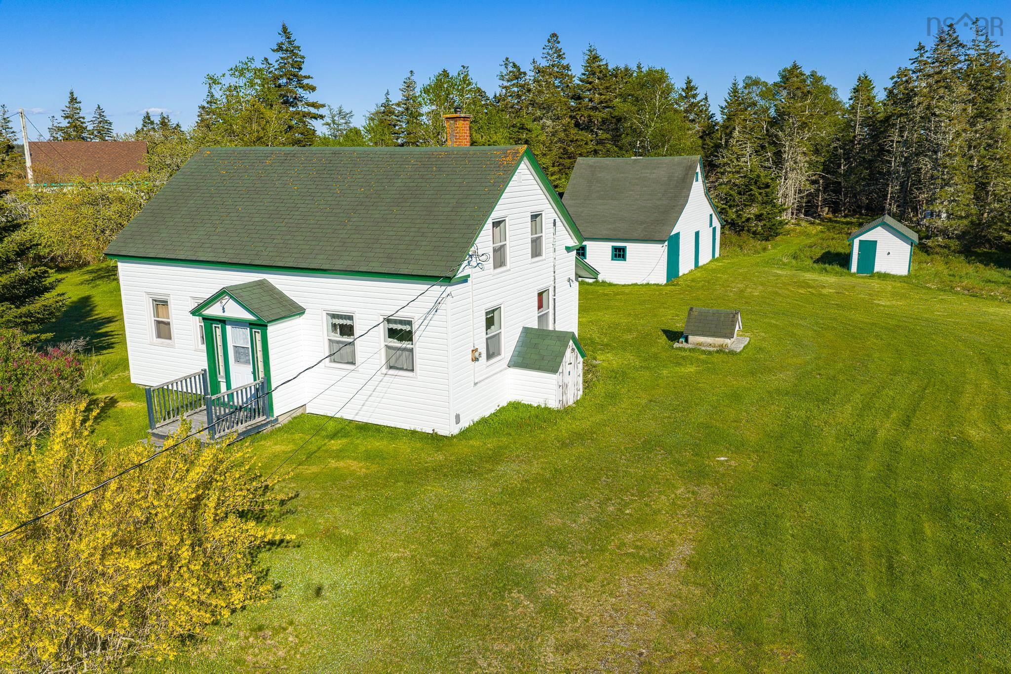 $335,000.00: 4873 Shore Road, North East Harbour