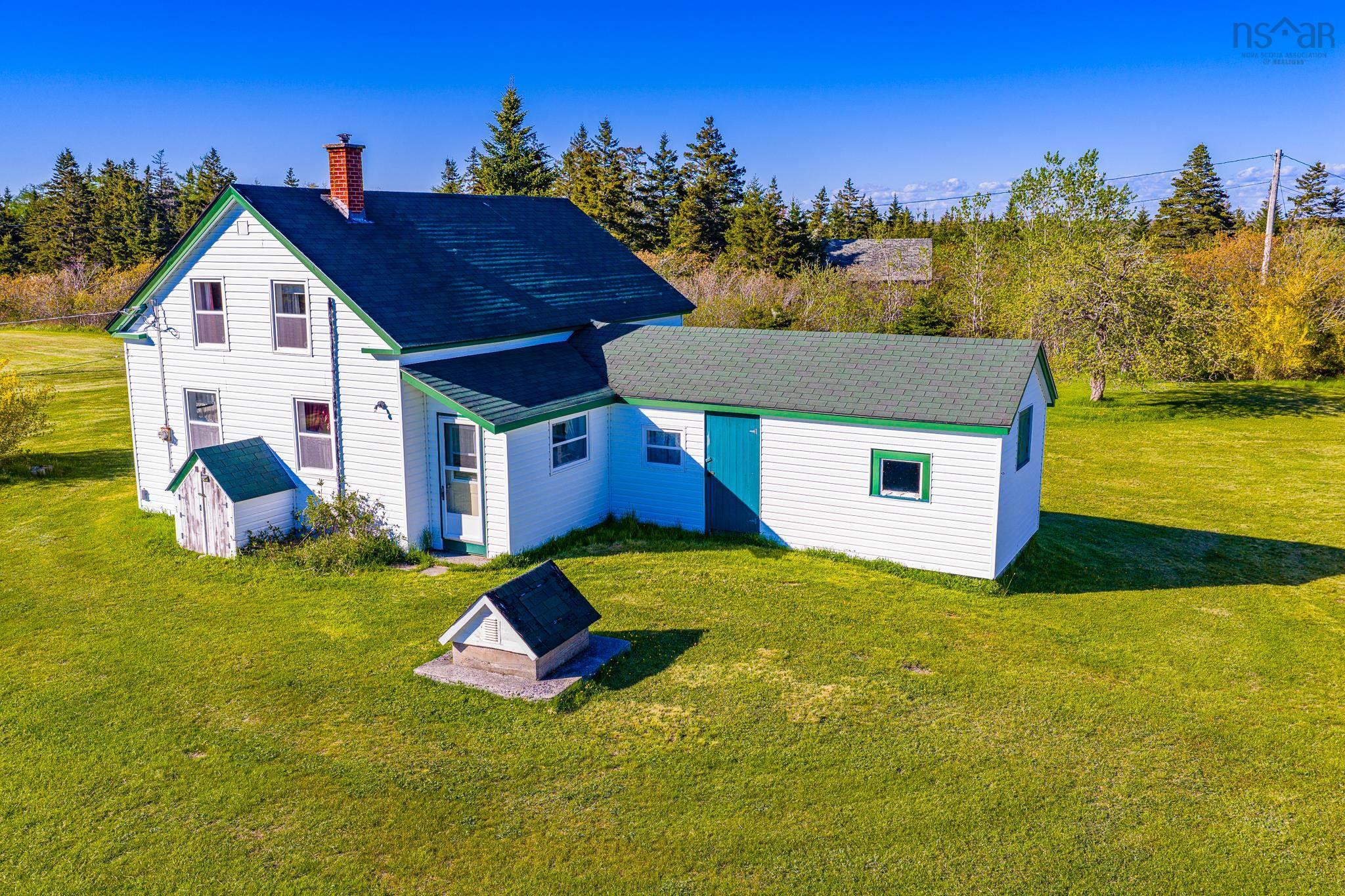 $335,000.00: 4873 Shore Road, North East Harbour