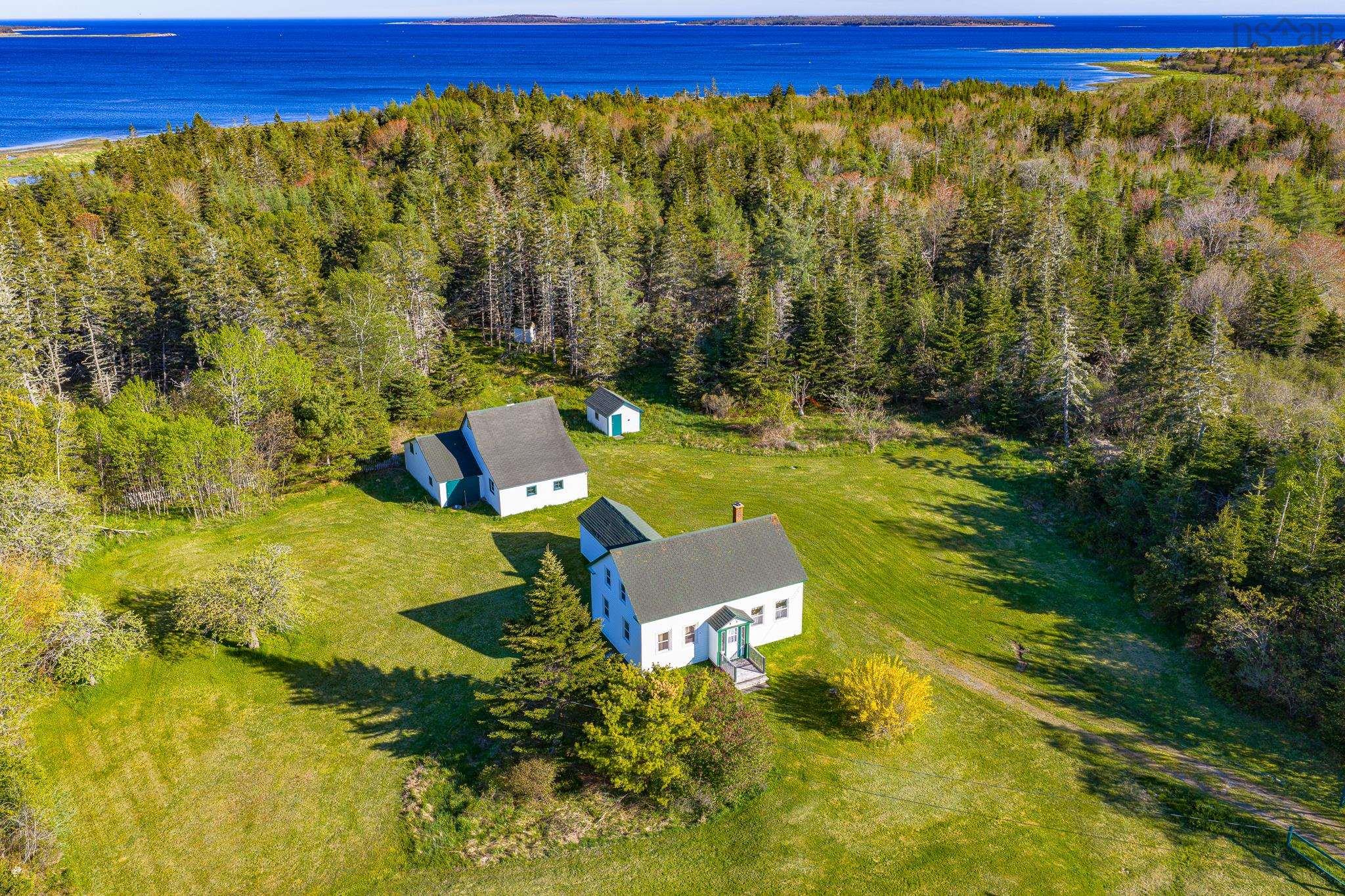 $335,000.00: 4873 Shore Road, North East Harbour