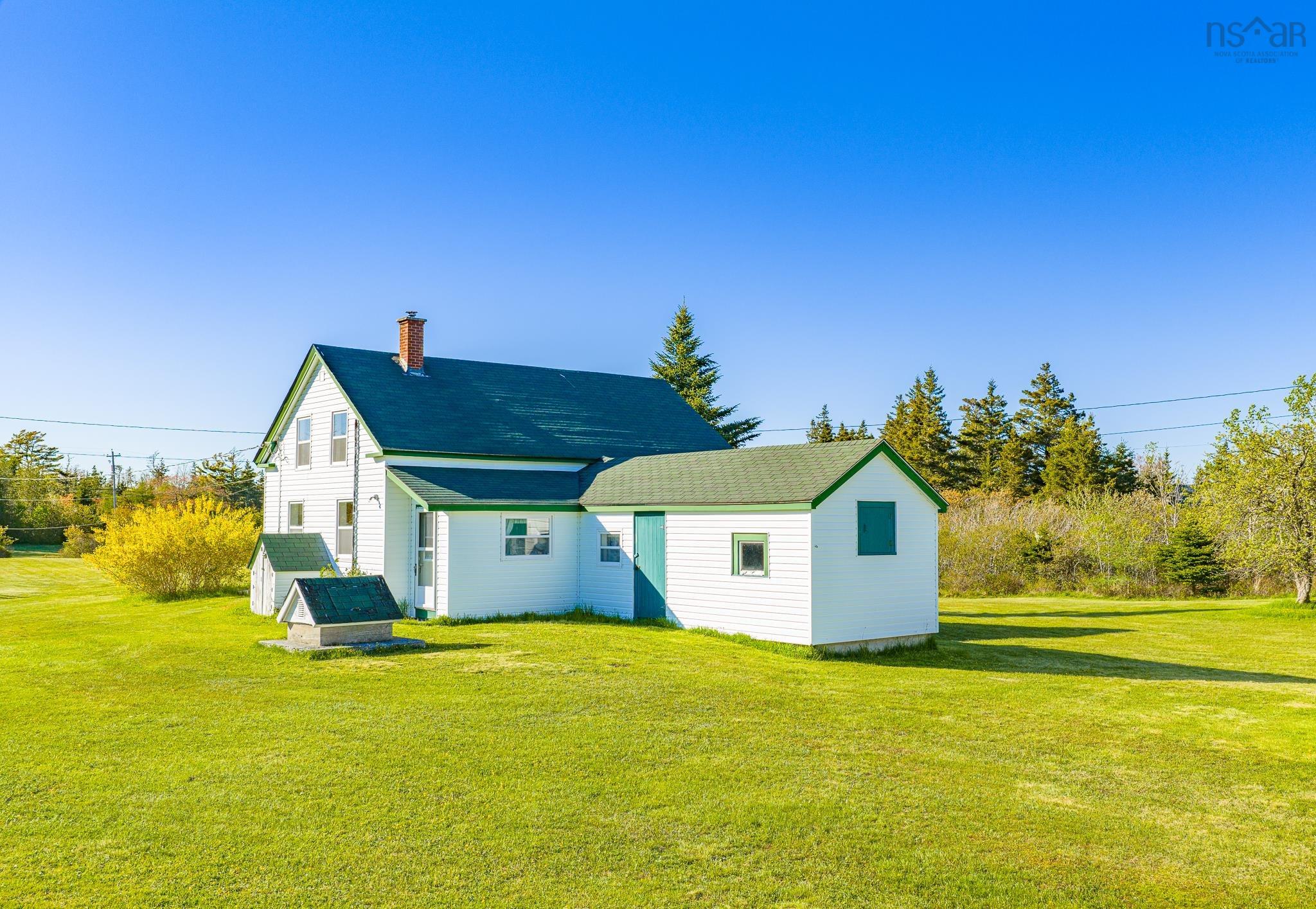 $335,000.00: 4873 Shore Road, North East Harbour
