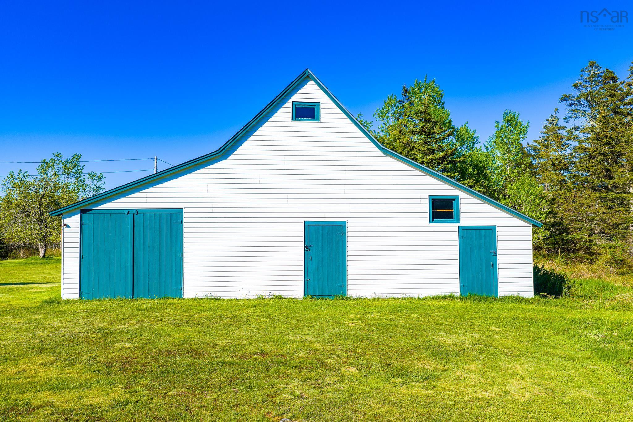 $335,000.00: 4873 Shore Road, North East Harbour
