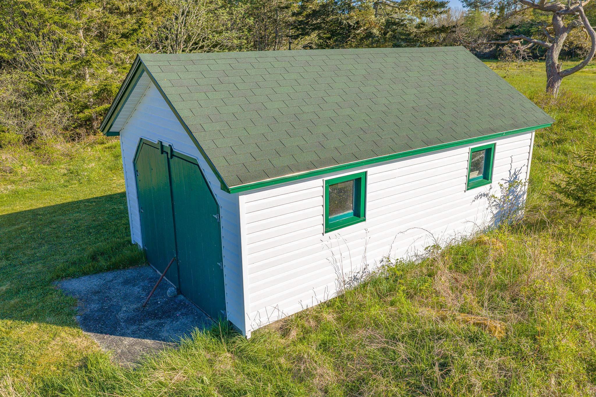 $335,000.00: 4873 Shore Road, North East Harbour