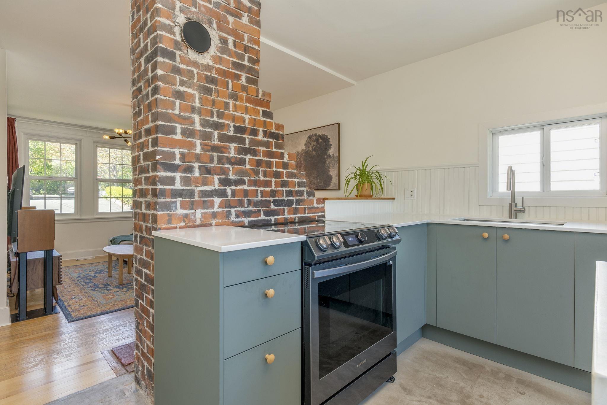 10 Fenerty Road, Armdale, NS (MLS 202613883)