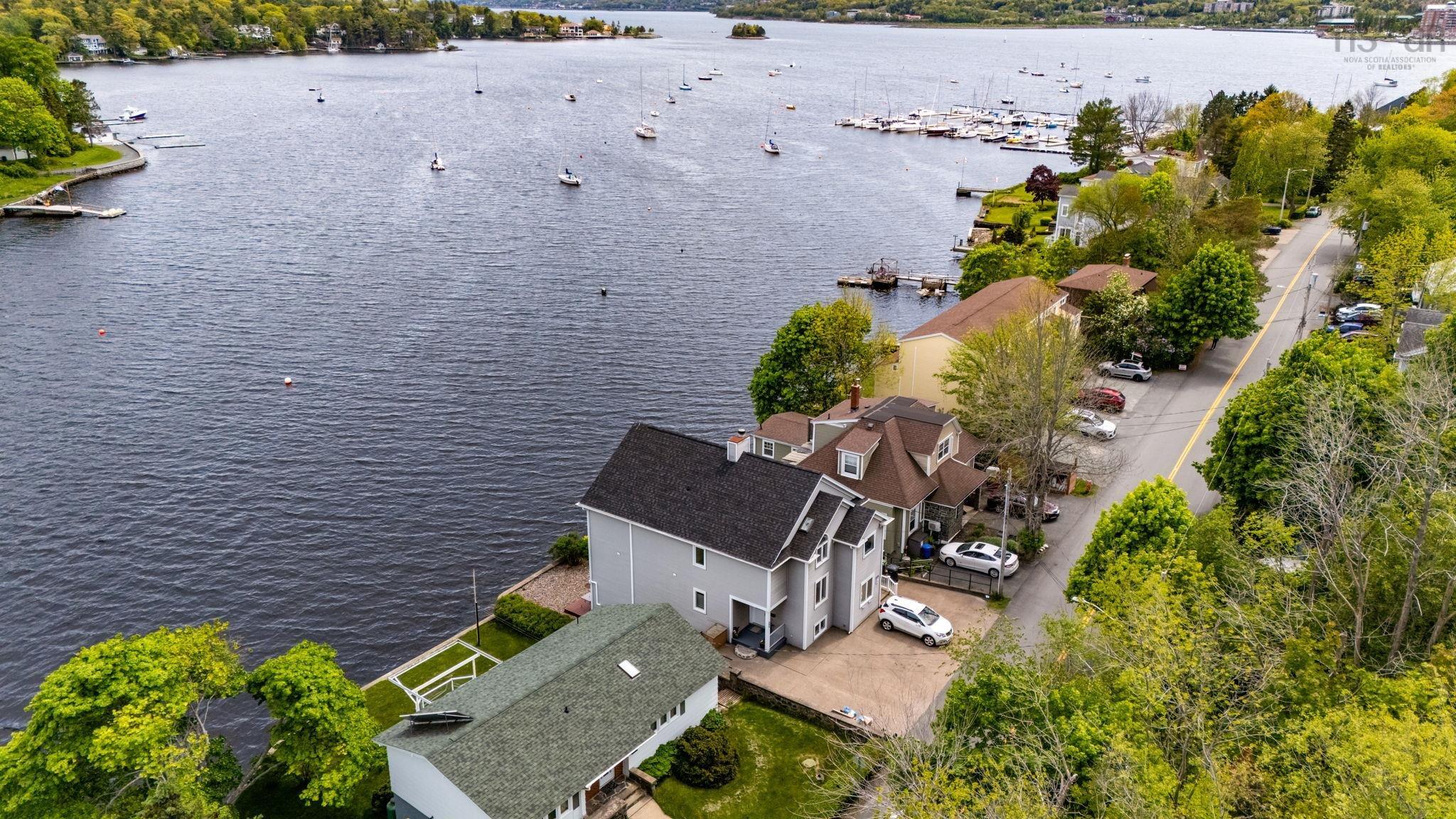 $959,900.00: 495 Shore Drive, Bedford