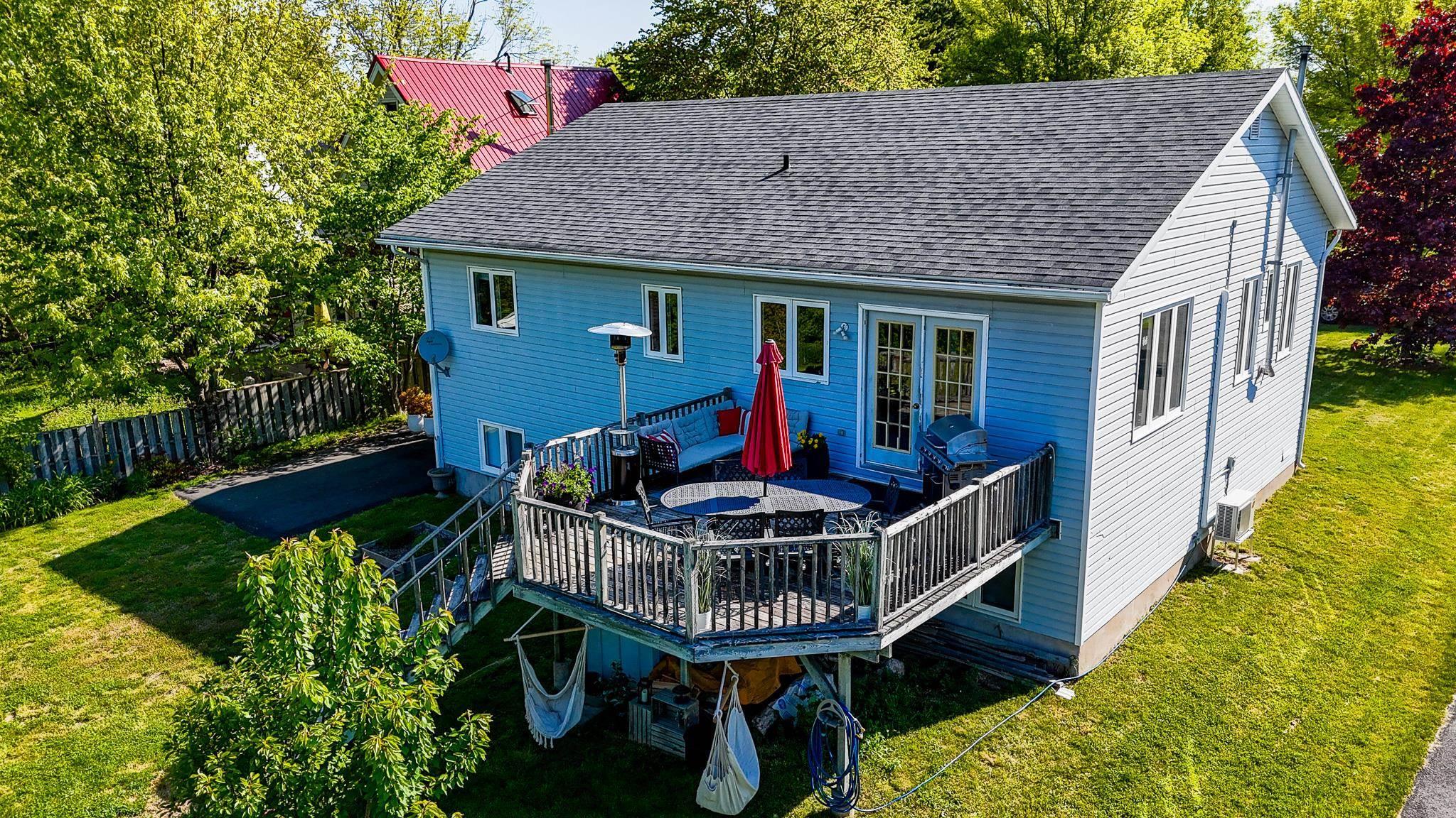 $645,000.00: 8 Iona Road, Wolfville