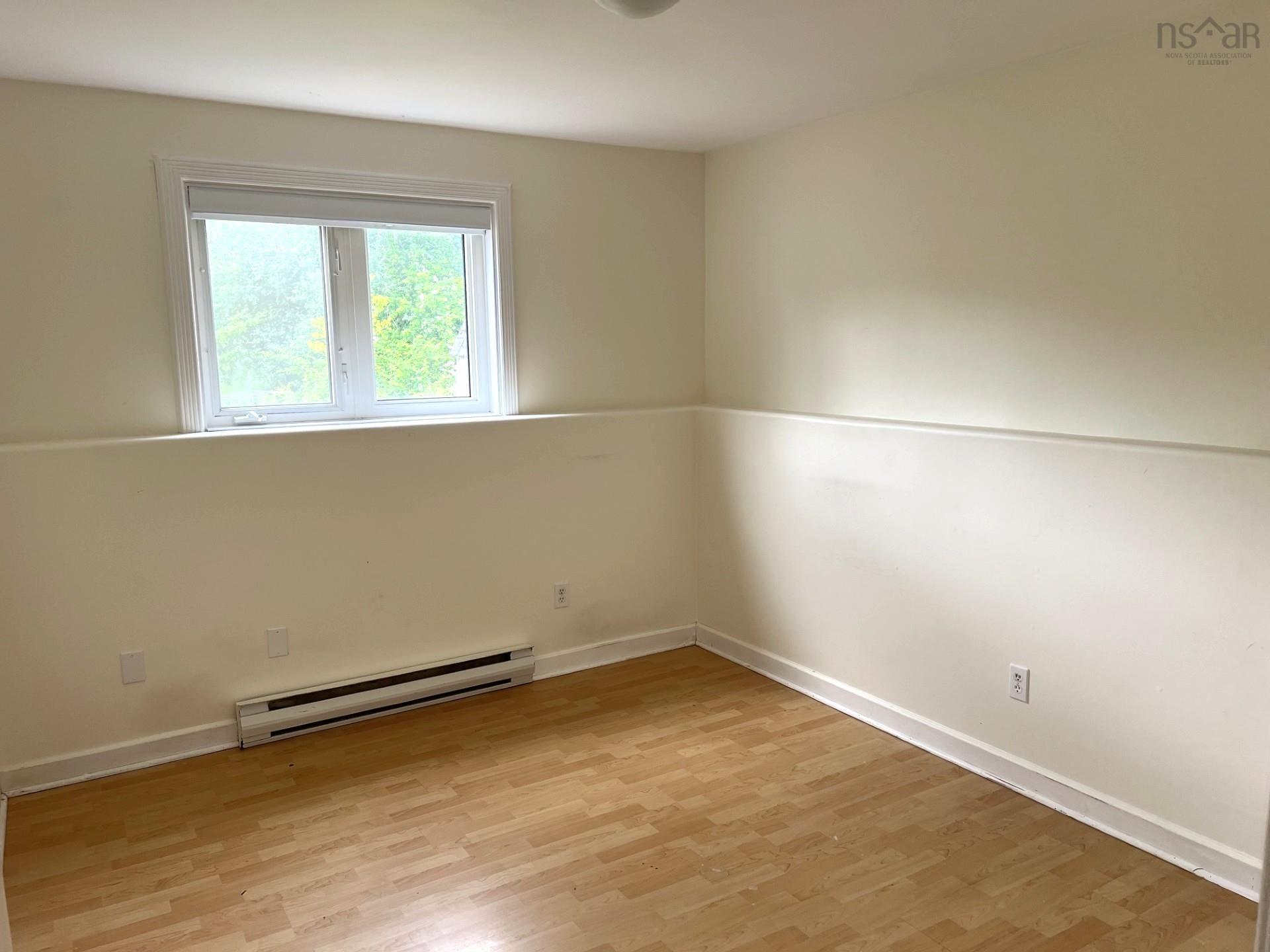 $645,000.00: 8 Iona Road, Wolfville