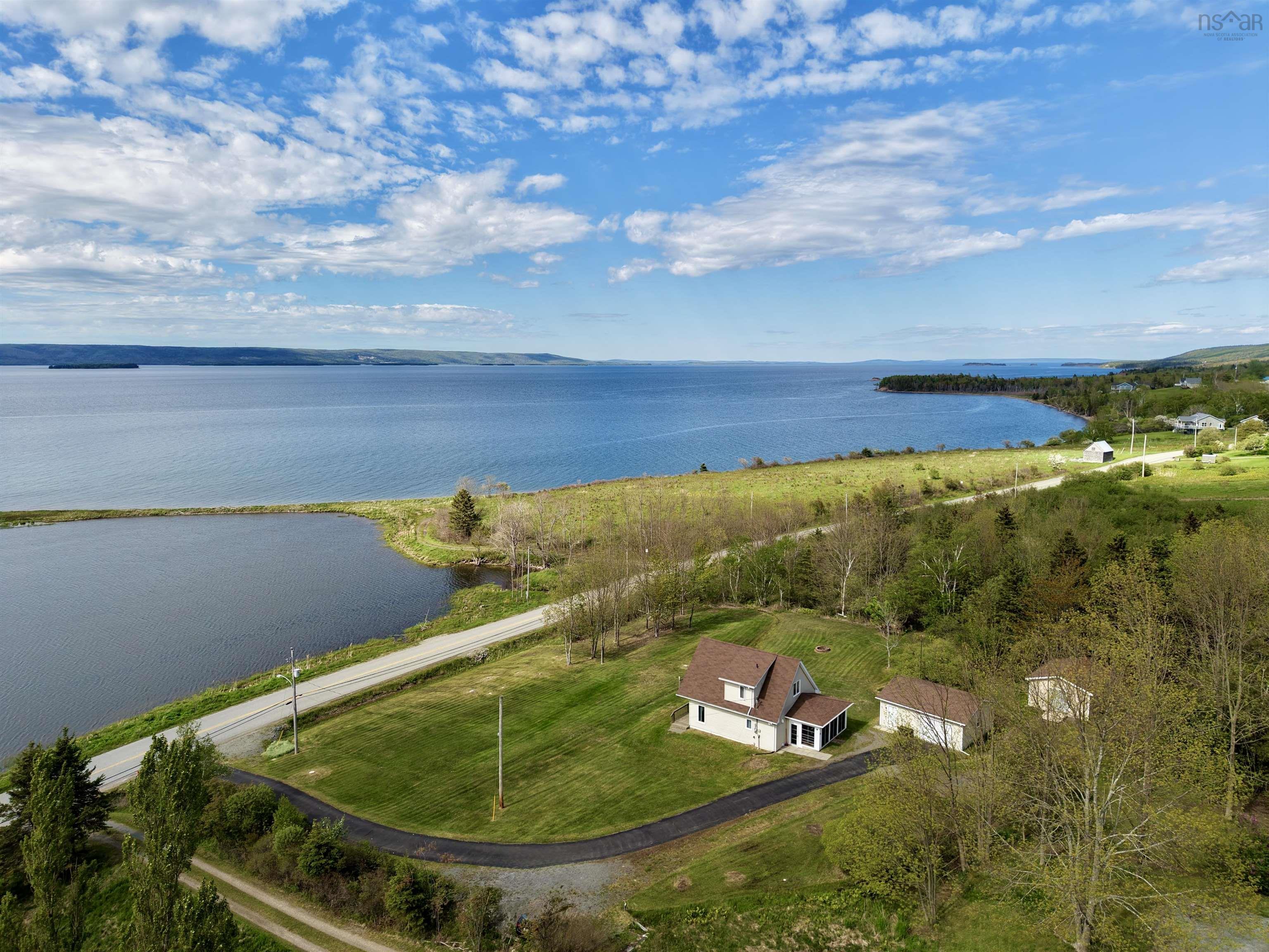 $394,500.00: 3200 West Bay Rd., St George's Channel