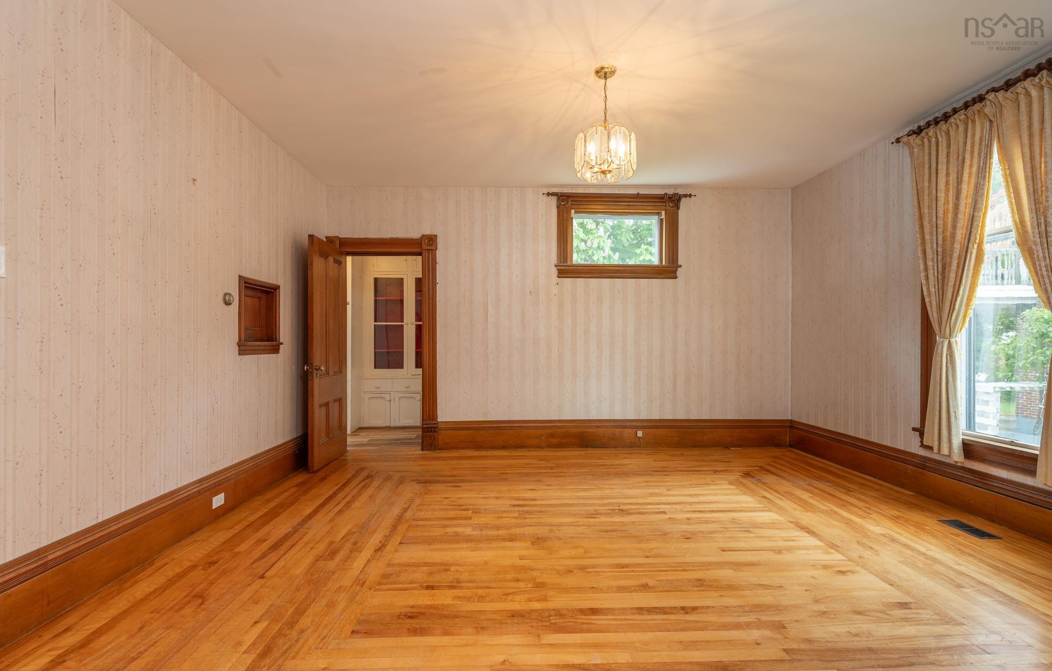 $299,000.00: 13 Porter Street, Yarmouth