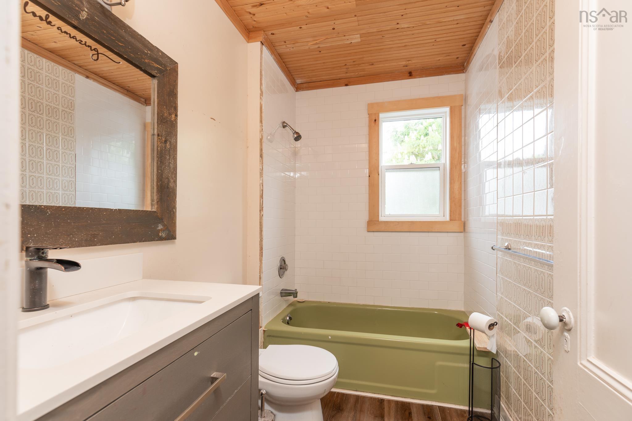 $299,000.00: 13 Porter Street, Yarmouth