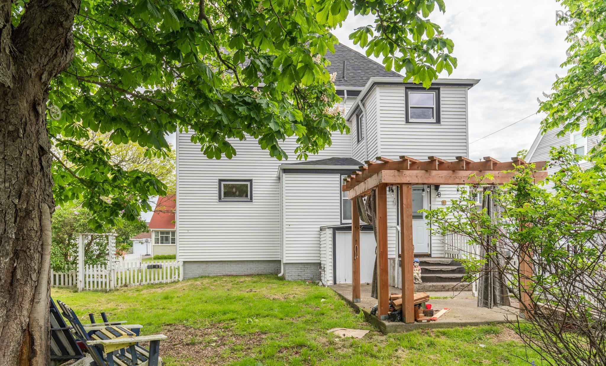$299,000.00: 13 Porter Street, Yarmouth