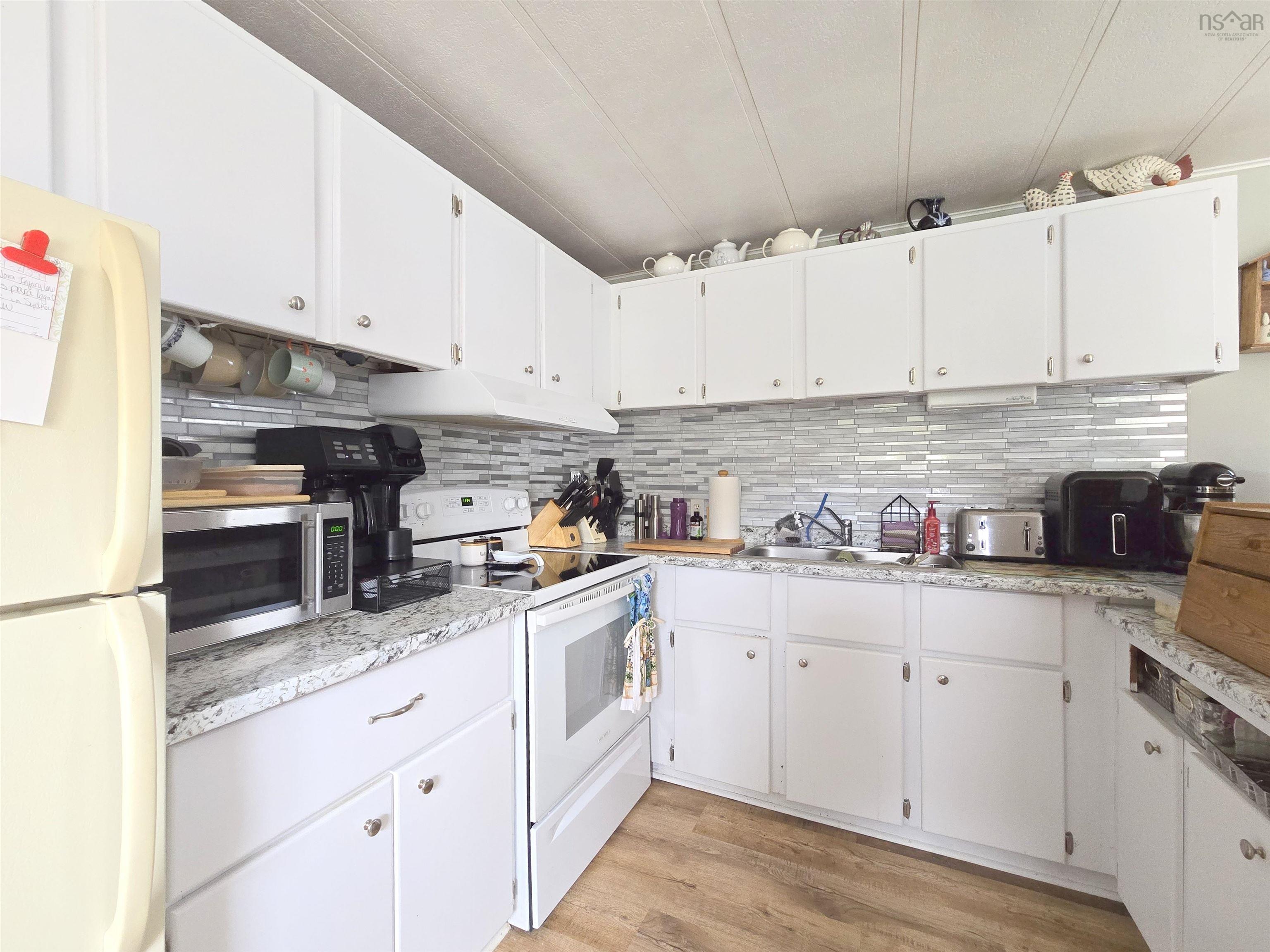 $134,900.00: 5 Birch Court, Amherst