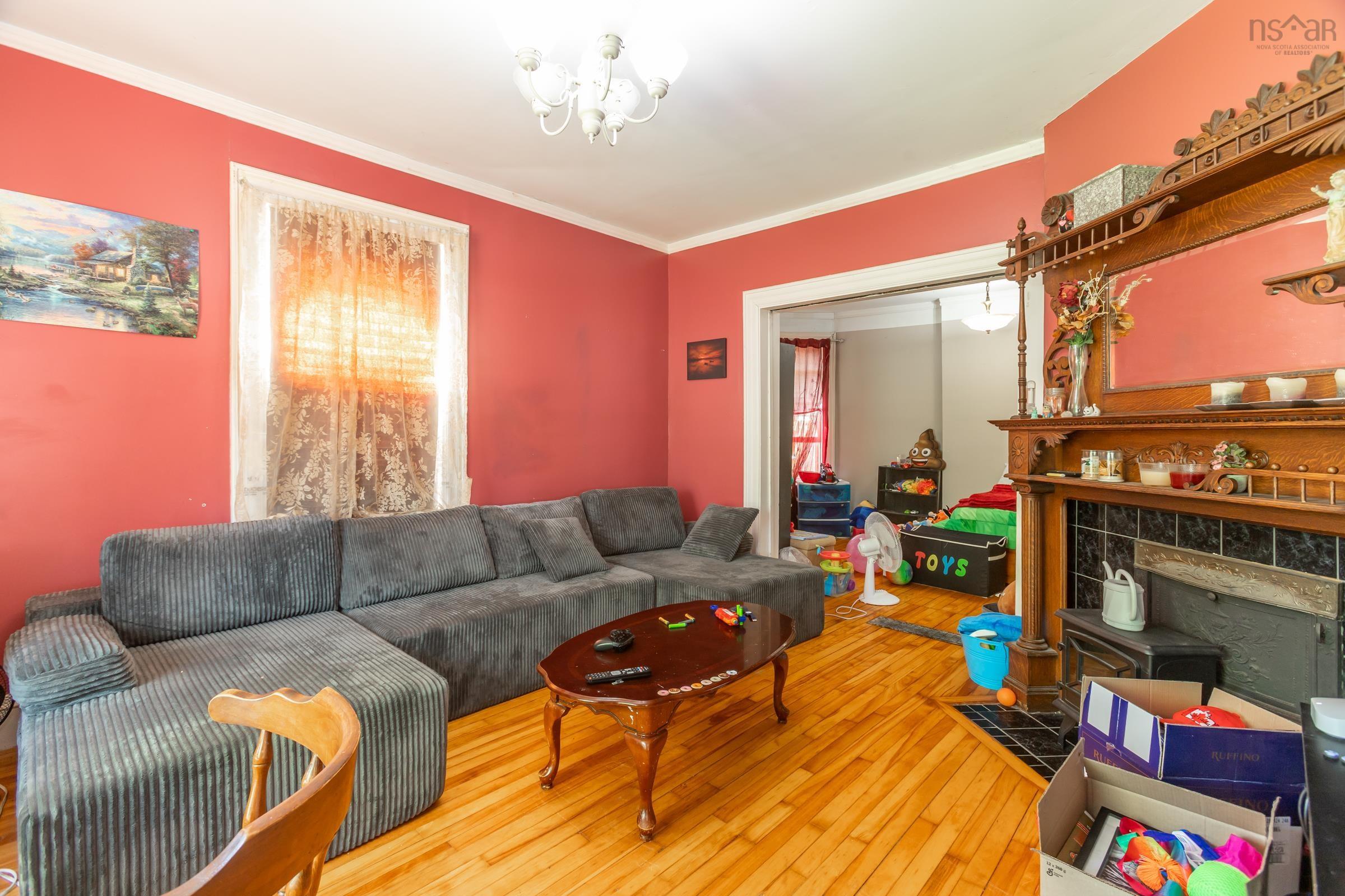 $219,000.00: 139 South Street, Carleton Corner