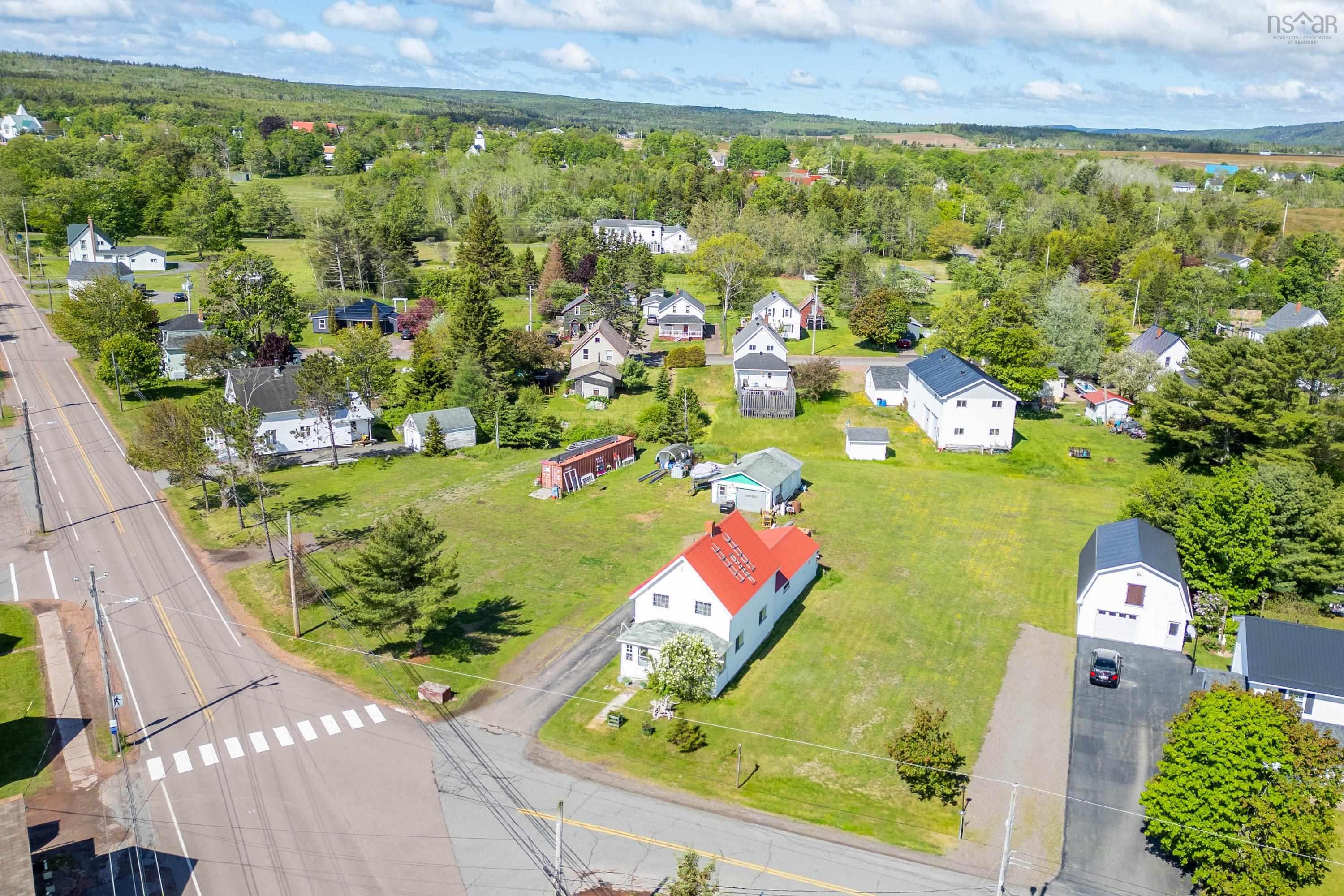 $264,900.00: 1 Beaver Dam Road, Parrsboro