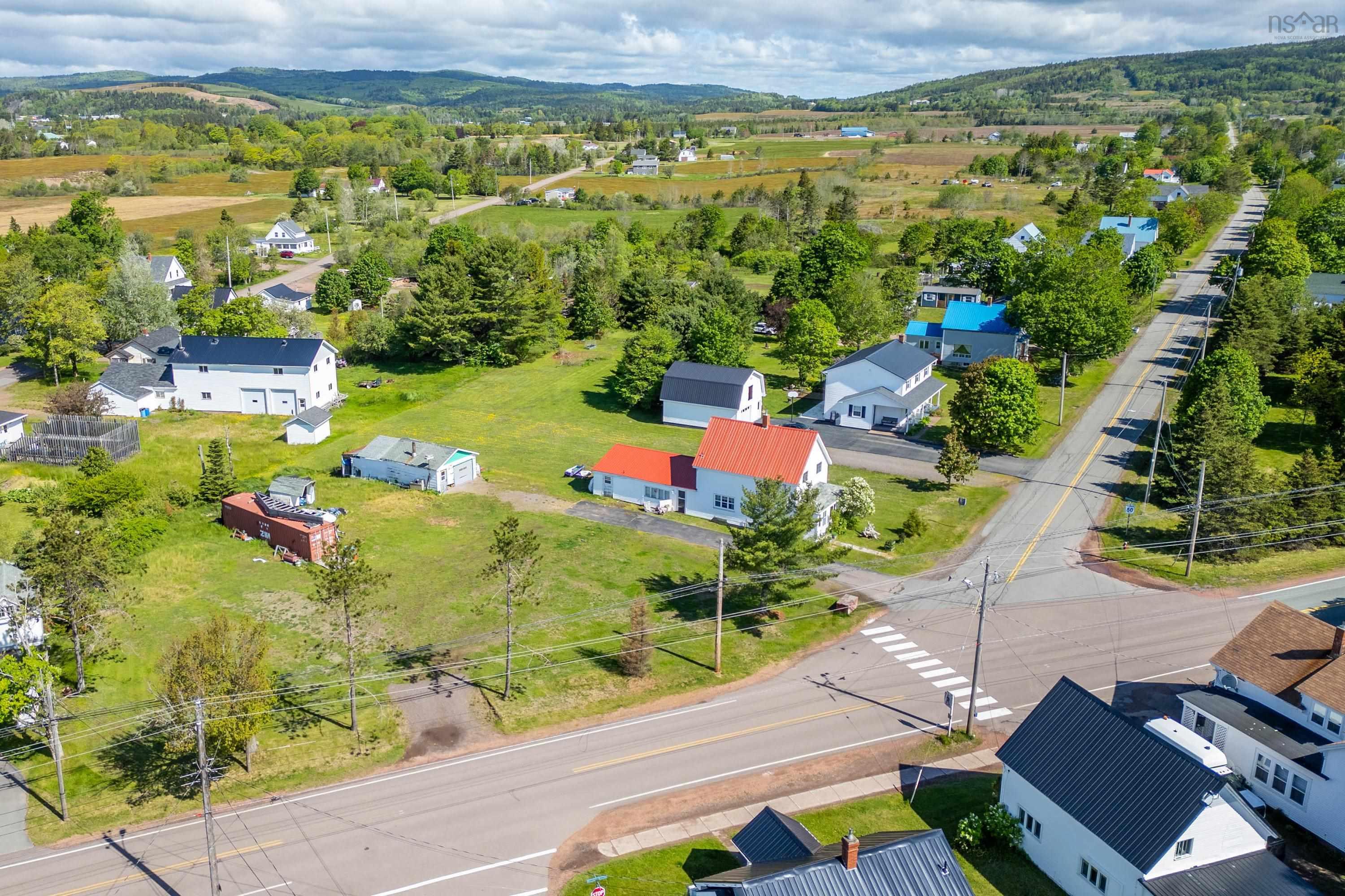 $264,900.00: 1 Beaver Dam Road, Parrsboro