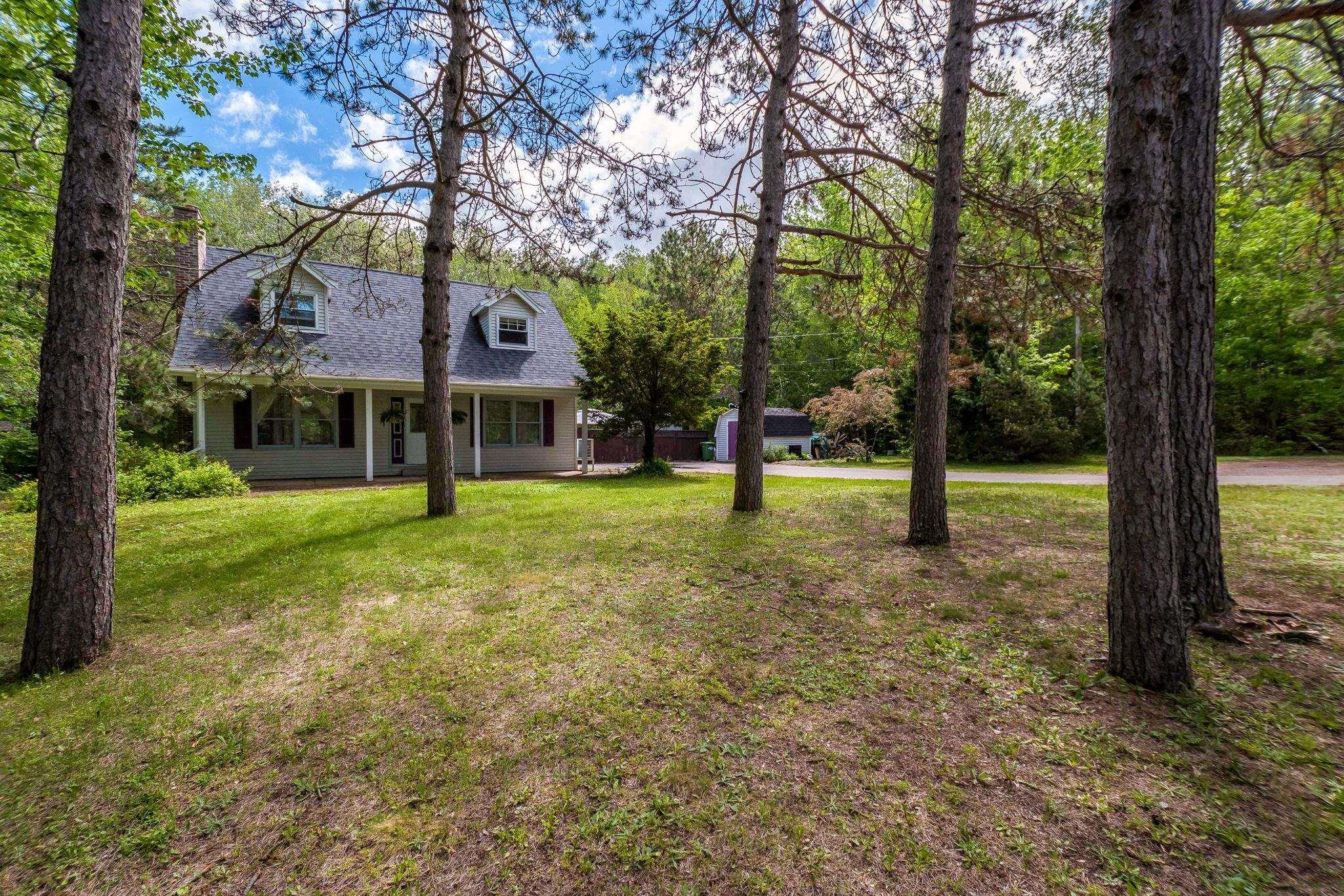 $545,000.00: 1860 GERALD Drive, Coldbrook