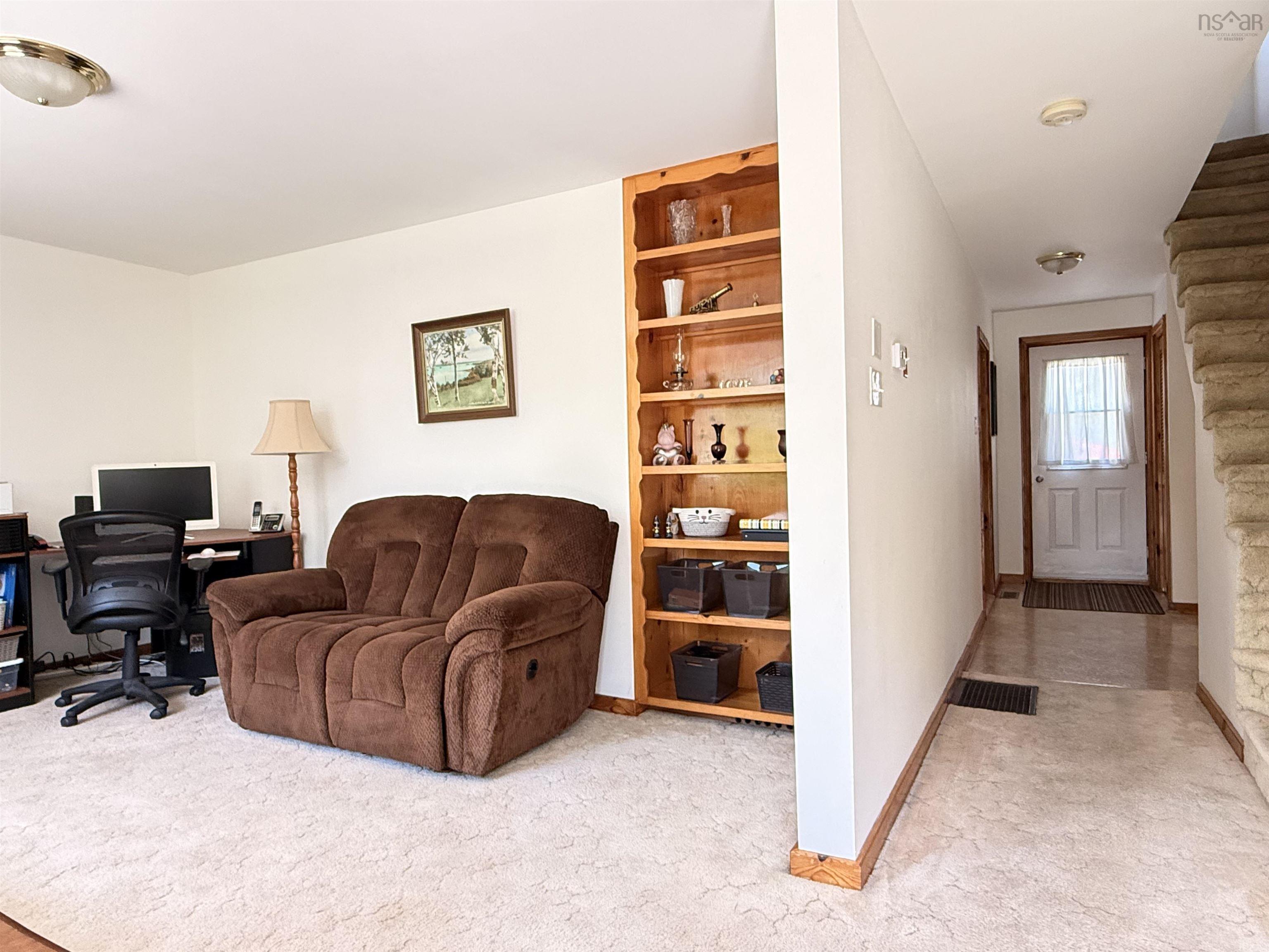 $190,000.00: 143 High Street, Pictou, NS, Pictou