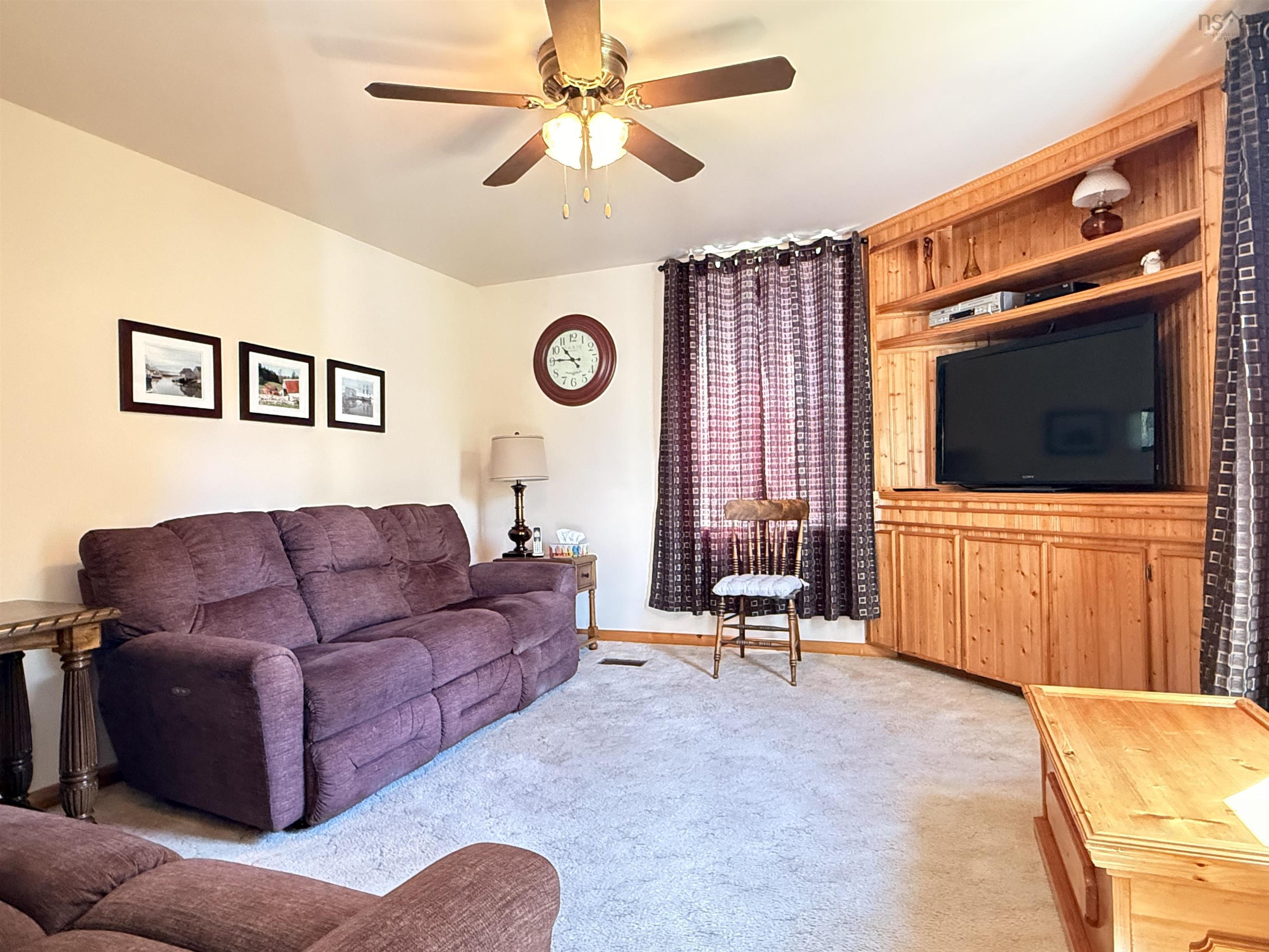 $190,000.00: 143 High Street, Pictou, NS, Pictou