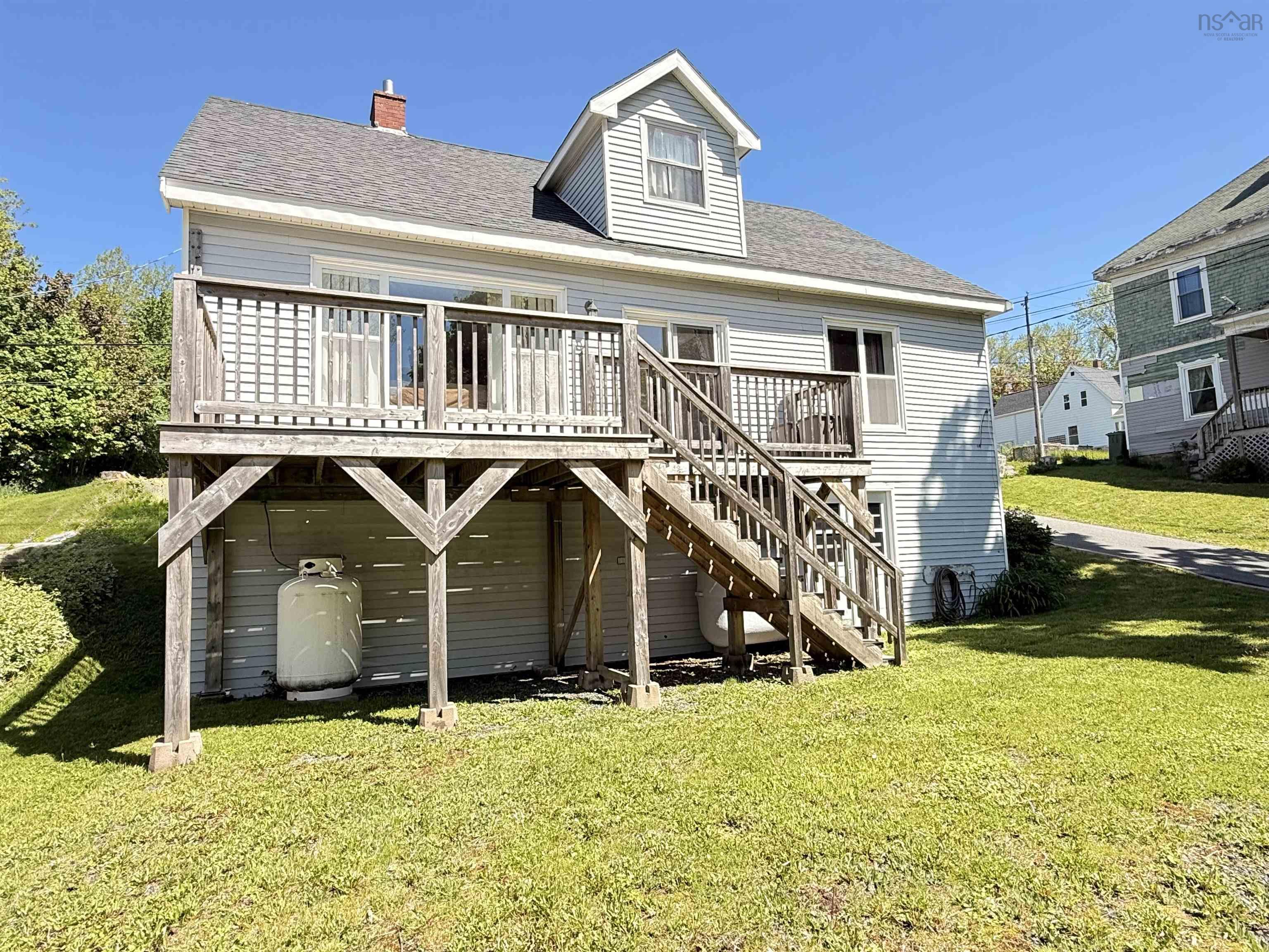 $190,000.00: 143 High Street, Pictou, NS, Pictou