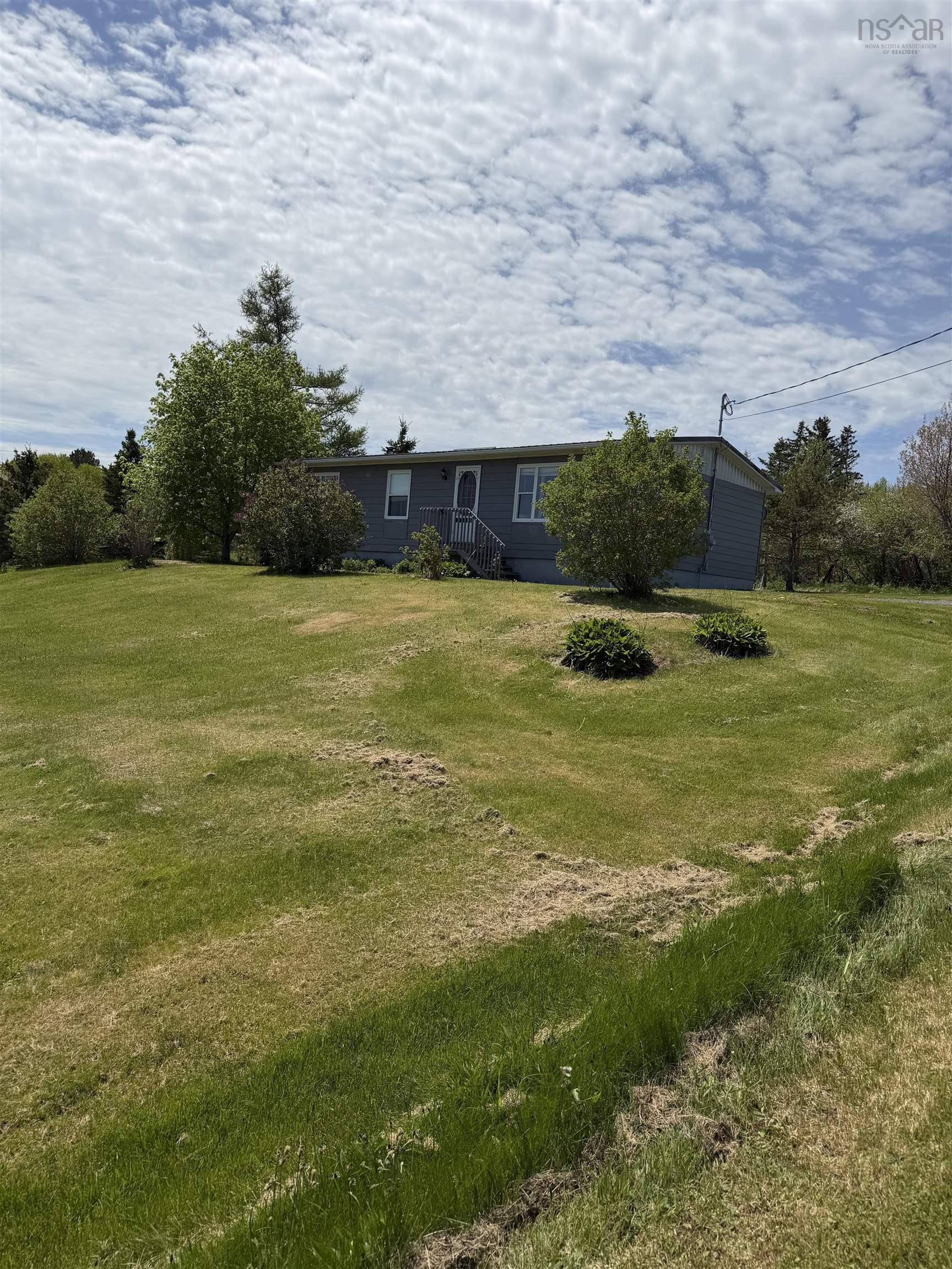 $174,900.00: 1645 Highway 245 North Grant   B2G 2L1, North Grant