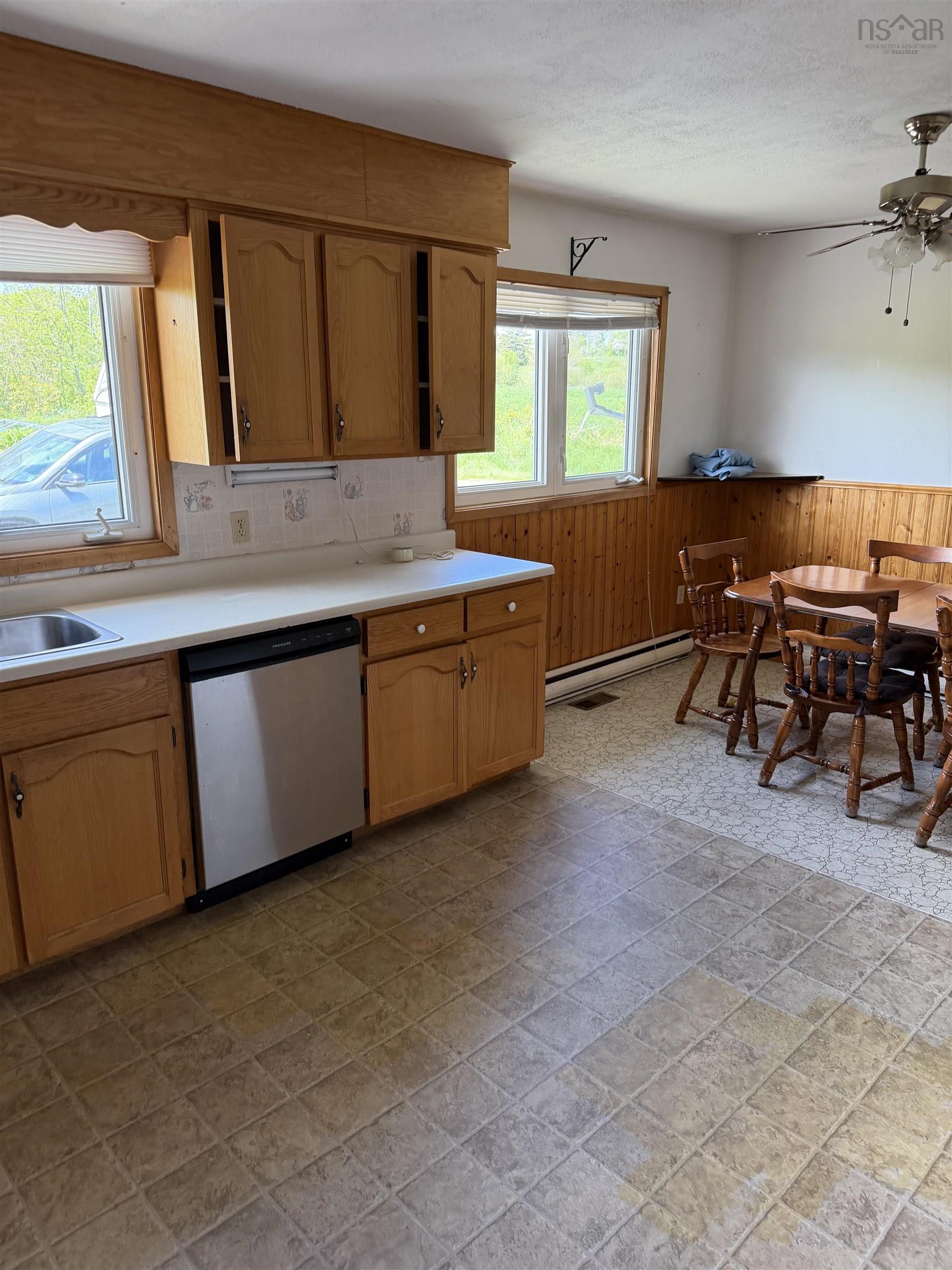 $174,900.00: 1645 Highway 245 North Grant   B2G 2L1, North Grant