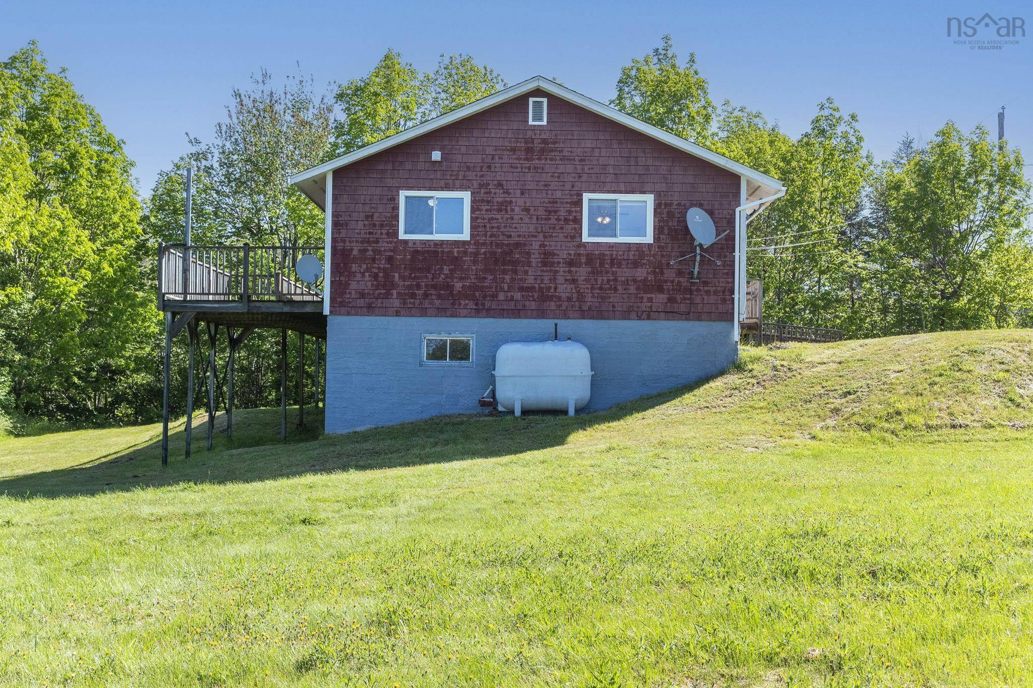 $198,500.00: 3351 Shore Road, Hillsburn