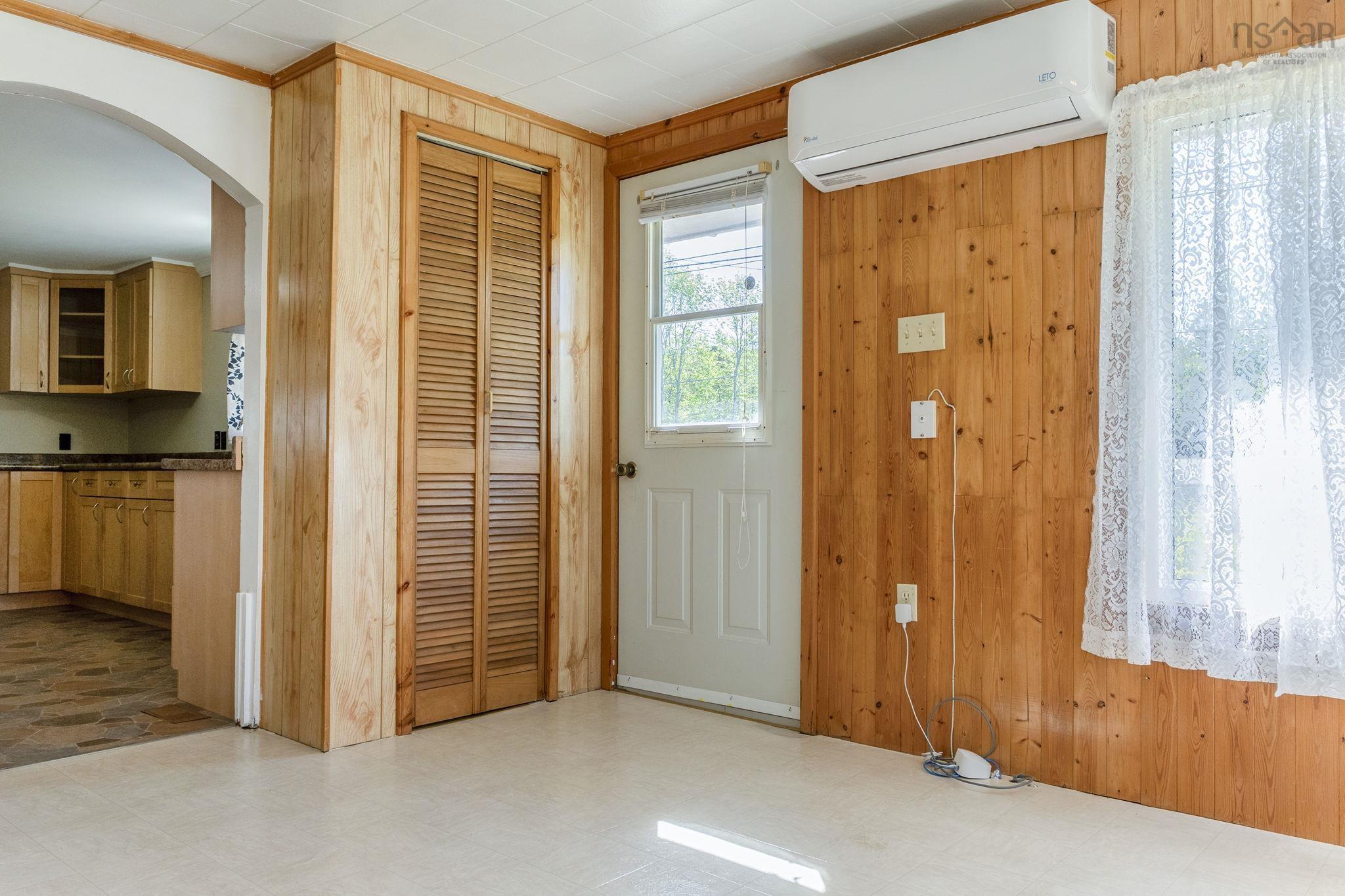 $198,500.00: 3351 Shore Road, Hillsburn