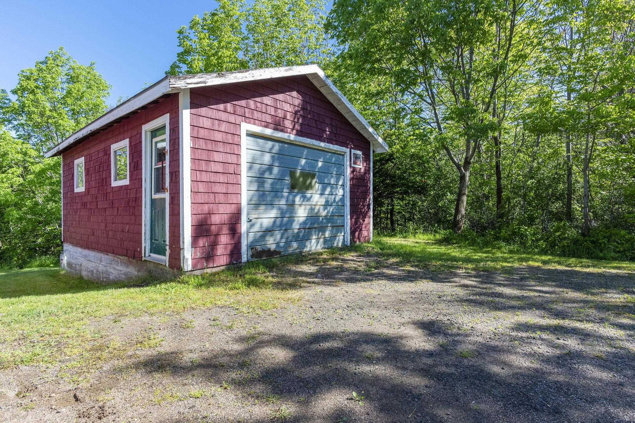 $198,500.00: 3351 Shore Road, Hillsburn