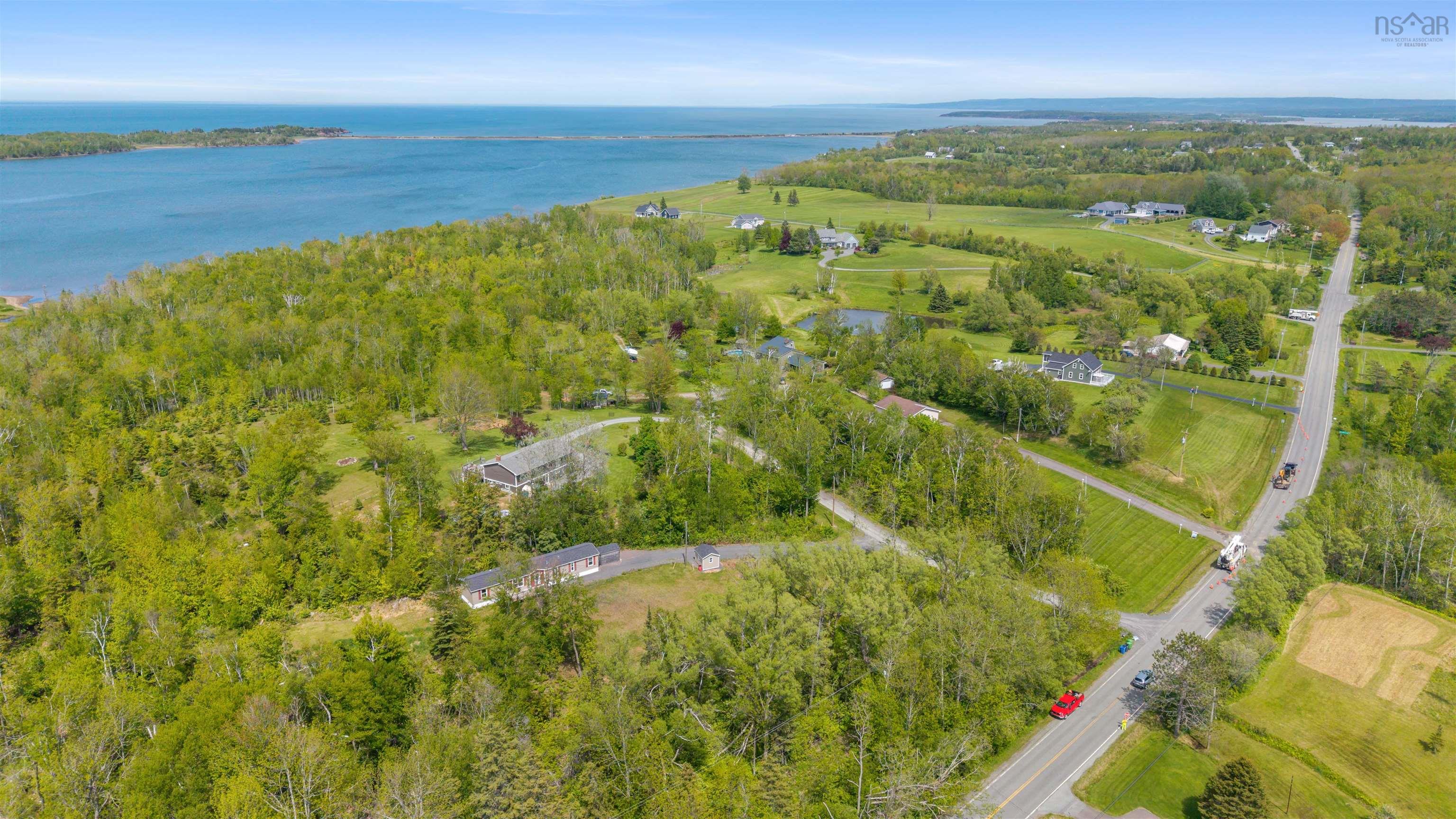 $249,900.00: 11 Shore Lane, Little Harbour