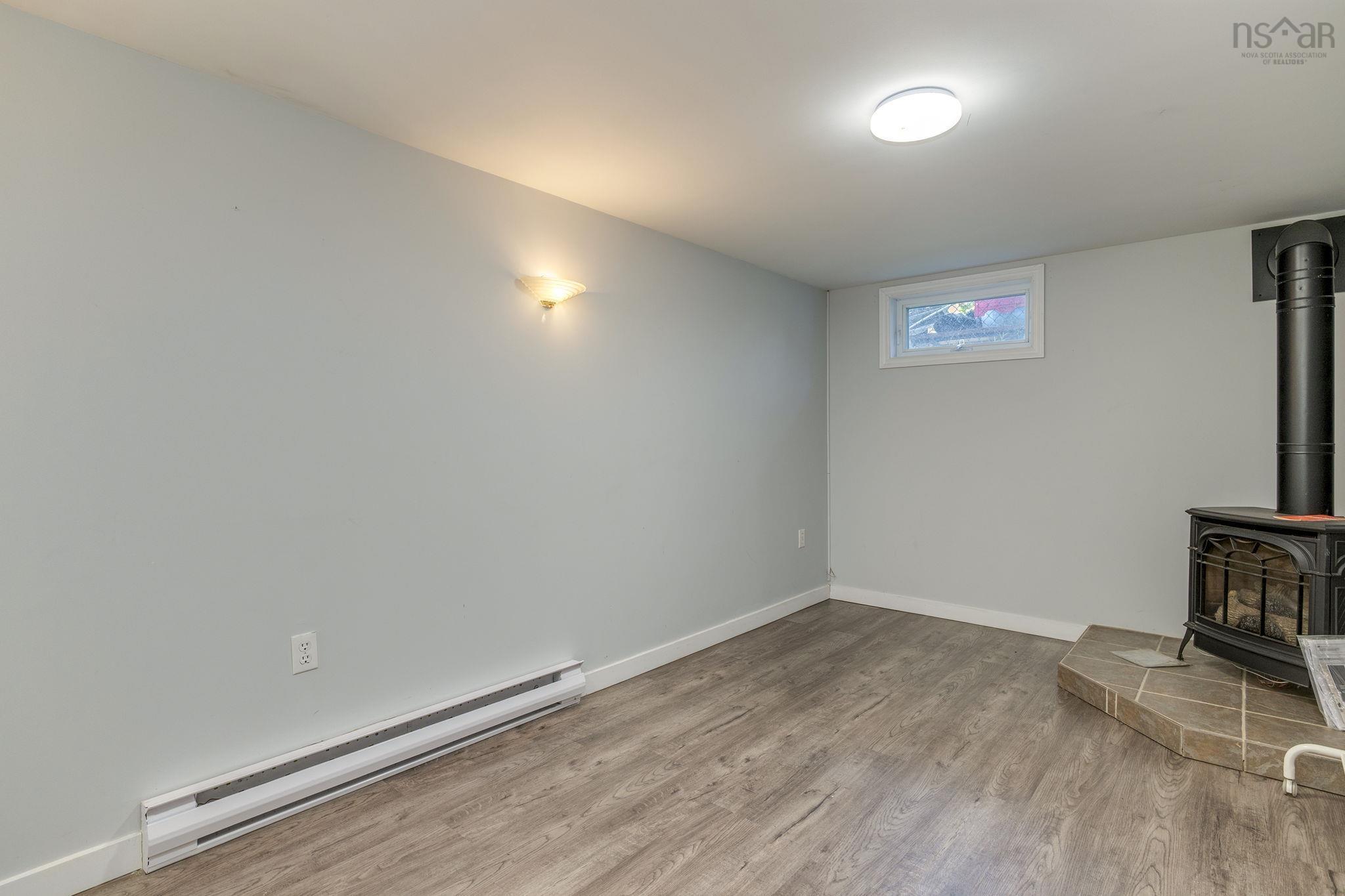 6975 Ward Avenue Avenue, Halifax, NS (MLS 202613947)