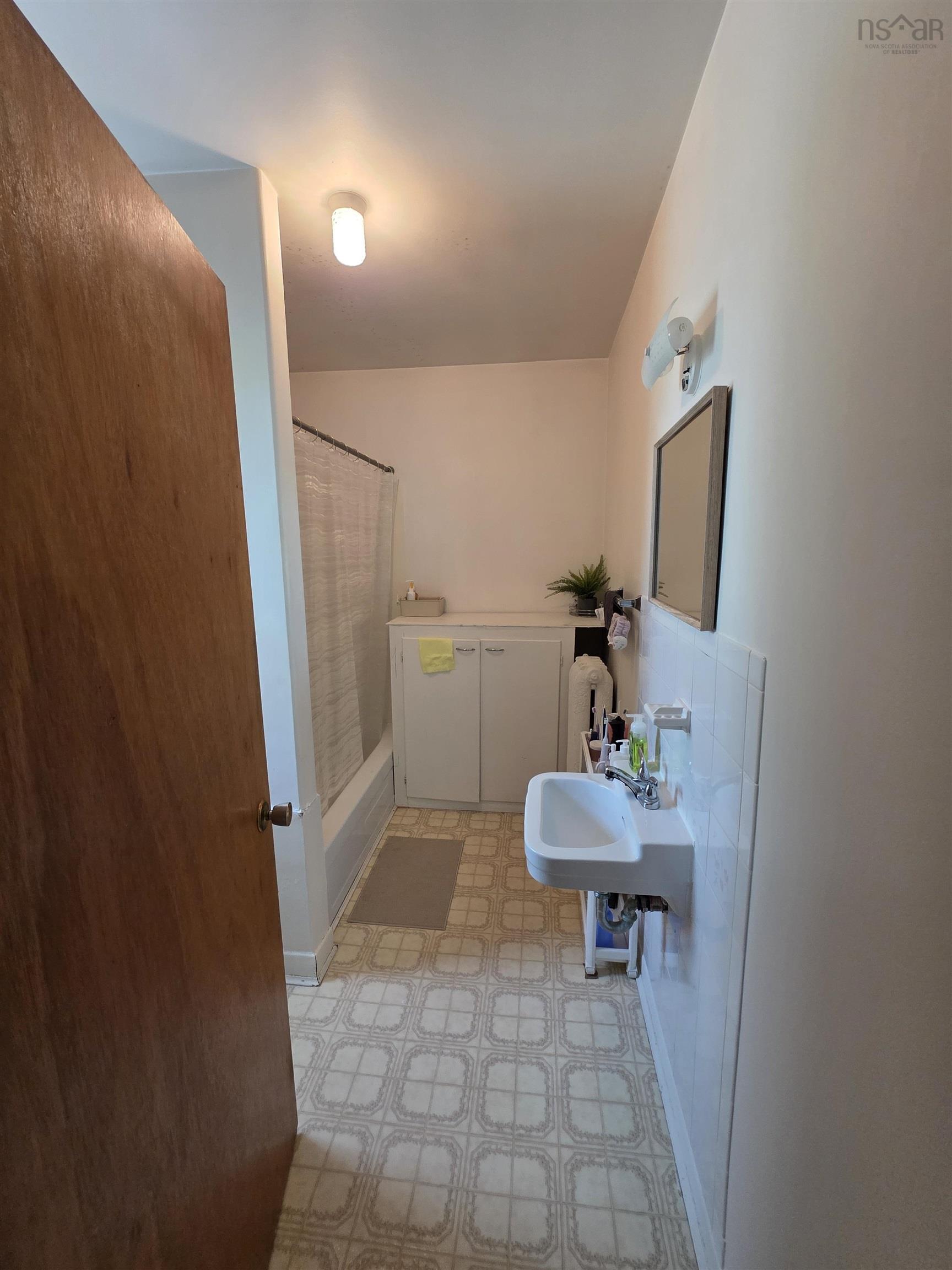 $214,900.00: 193 Park St. Street, Sydney