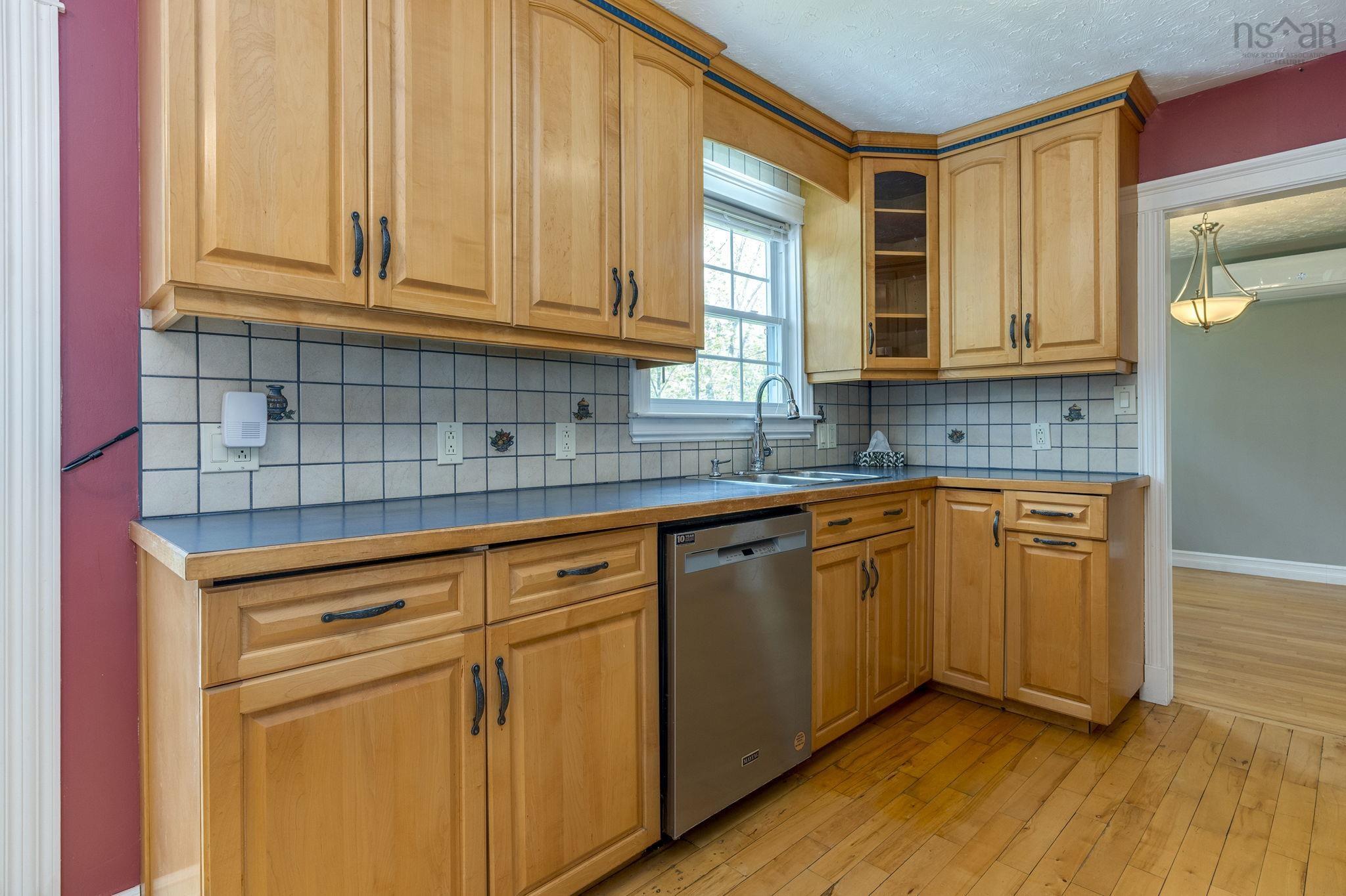 $630,000.00: 3 Parker Place Crescent, Enfield