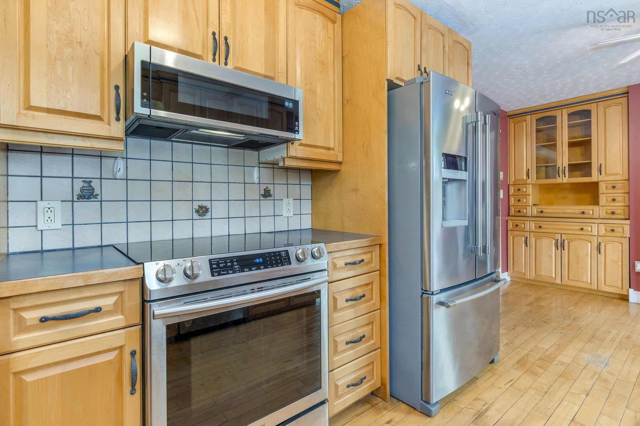 $630,000.00: 3 Parker Place Crescent, Enfield