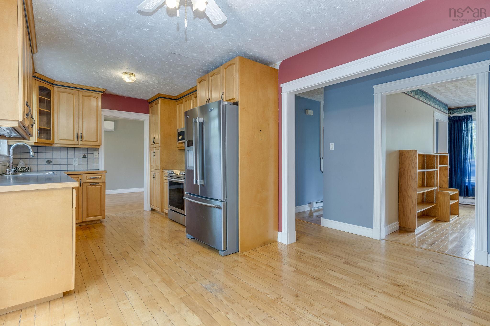 $630,000.00: 3 Parker Place Crescent, Enfield