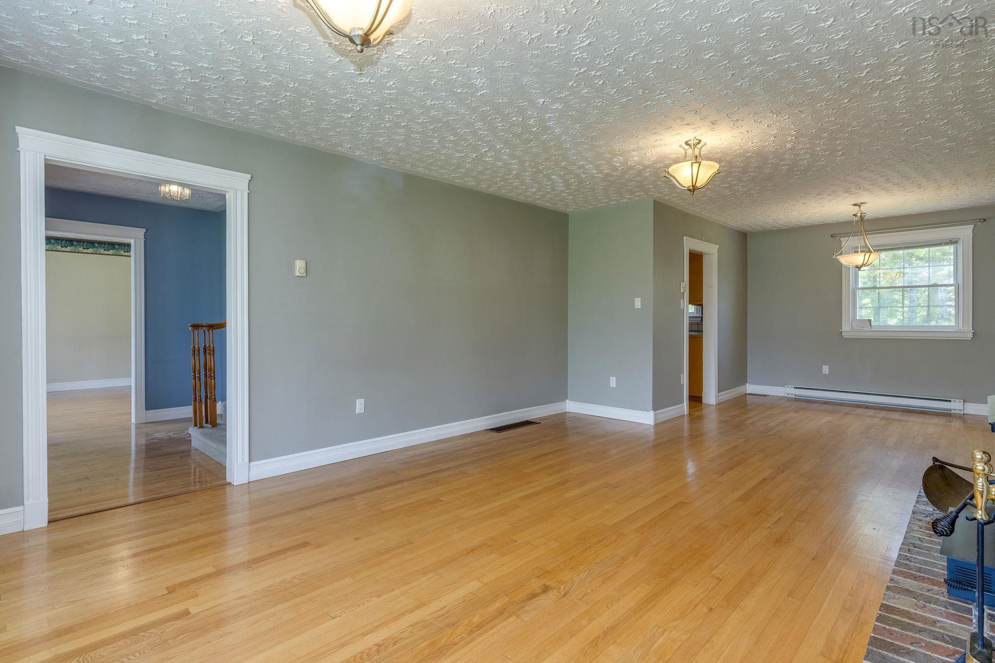 $630,000.00: 3 Parker Place Crescent, Enfield