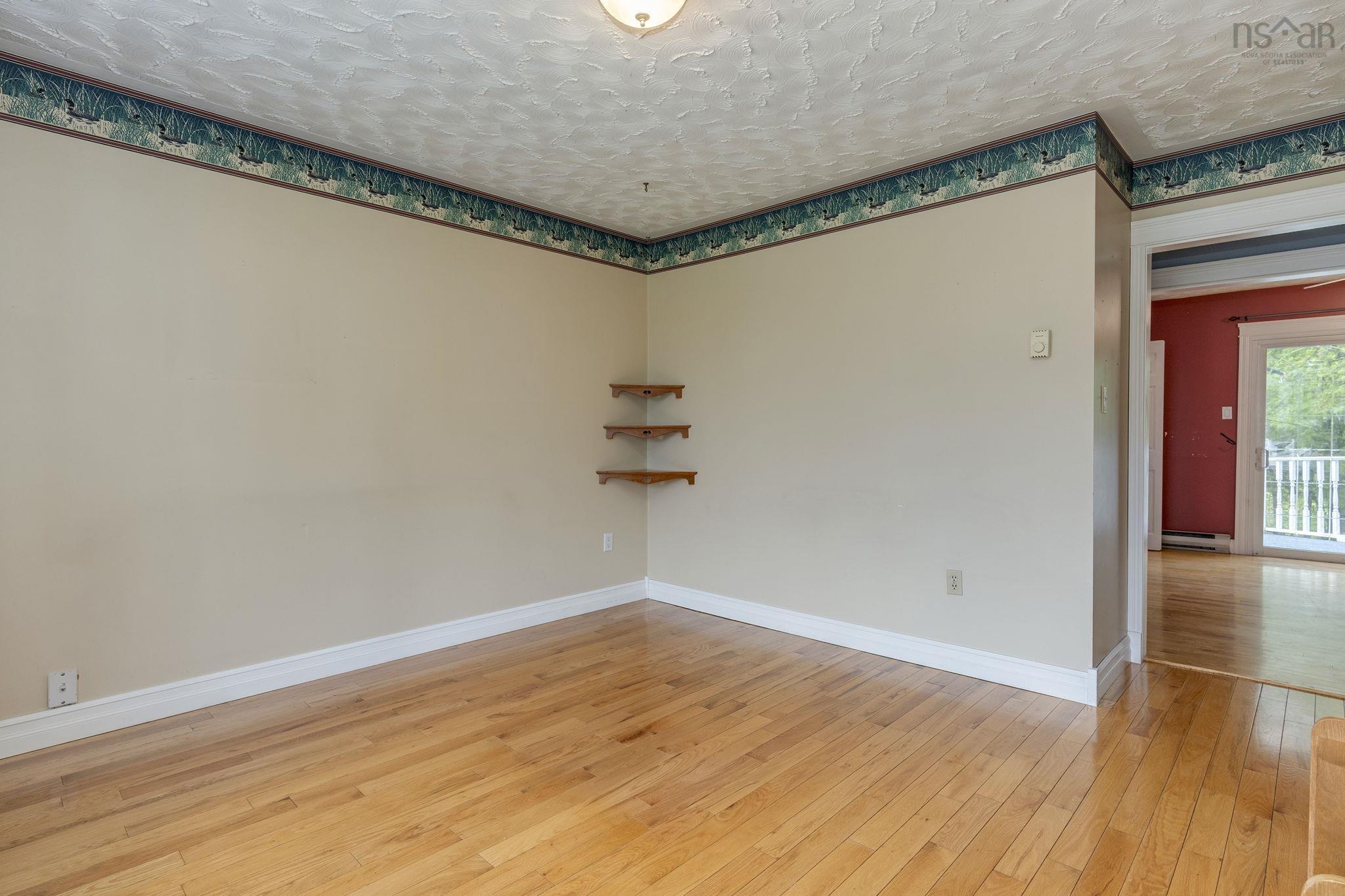 $630,000.00: 3 Parker Place Crescent, Enfield