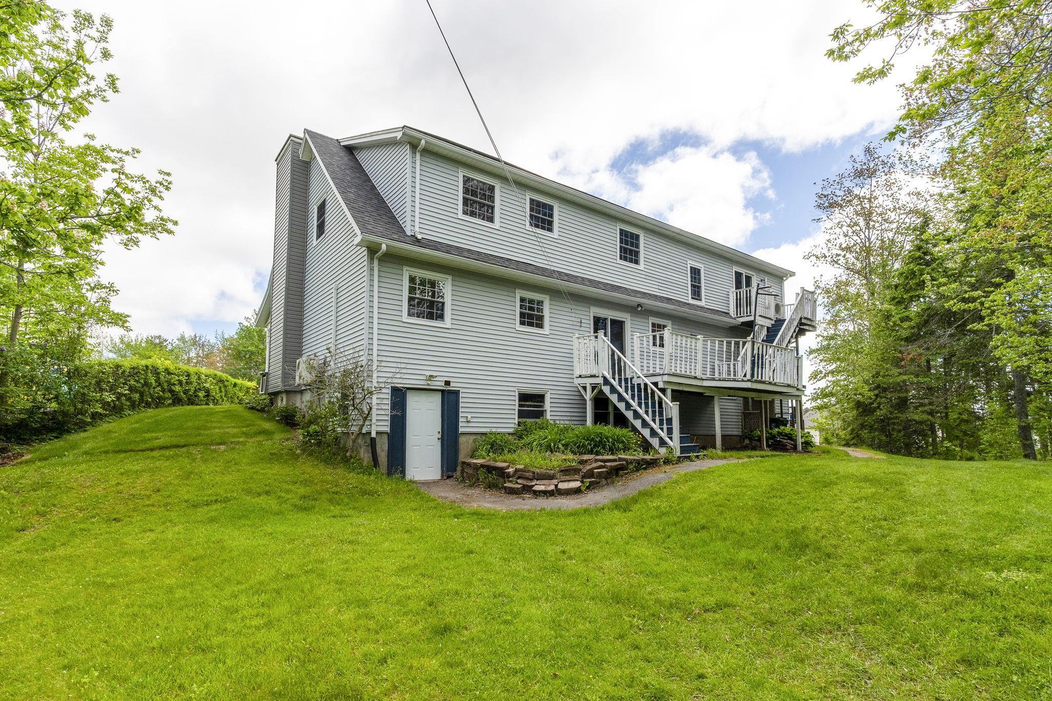 $630,000.00: 3 Parker Place Crescent, Enfield