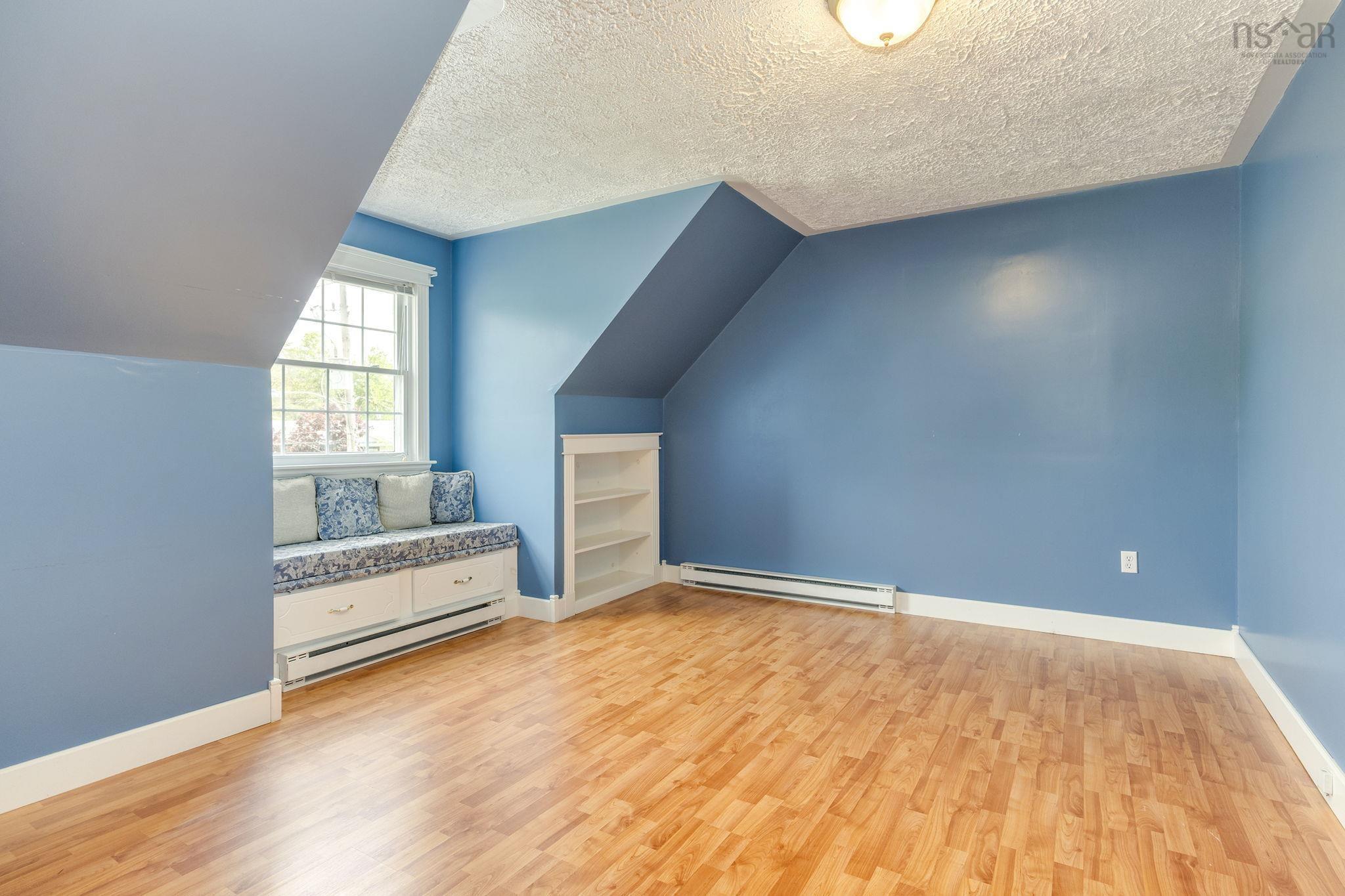 $630,000.00: 3 Parker Place Crescent, Enfield