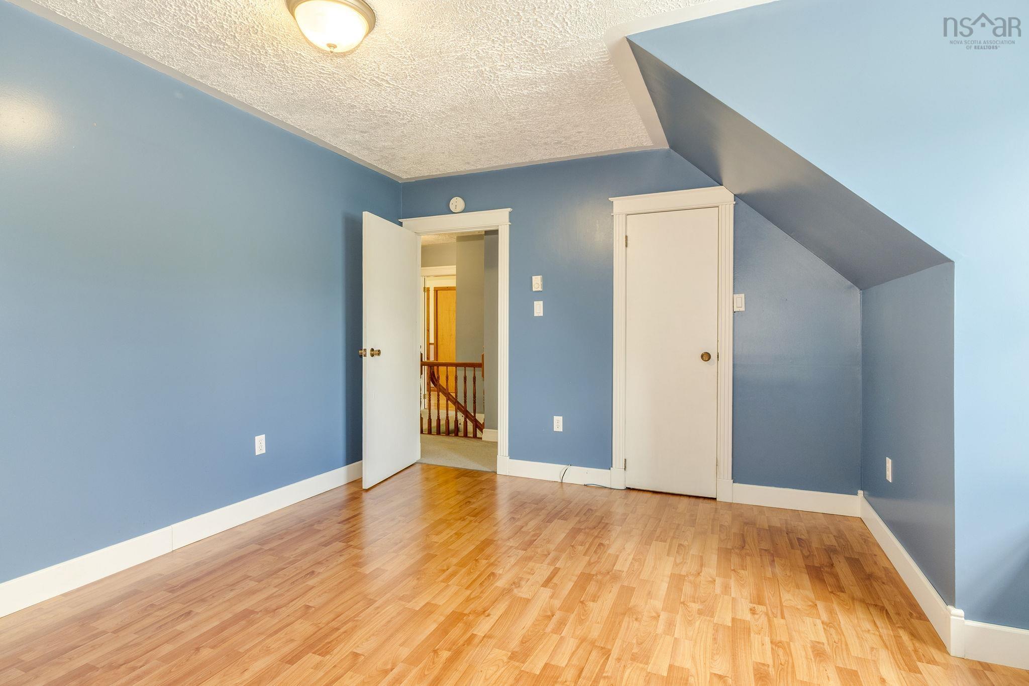 $630,000.00: 3 Parker Place Crescent, Enfield