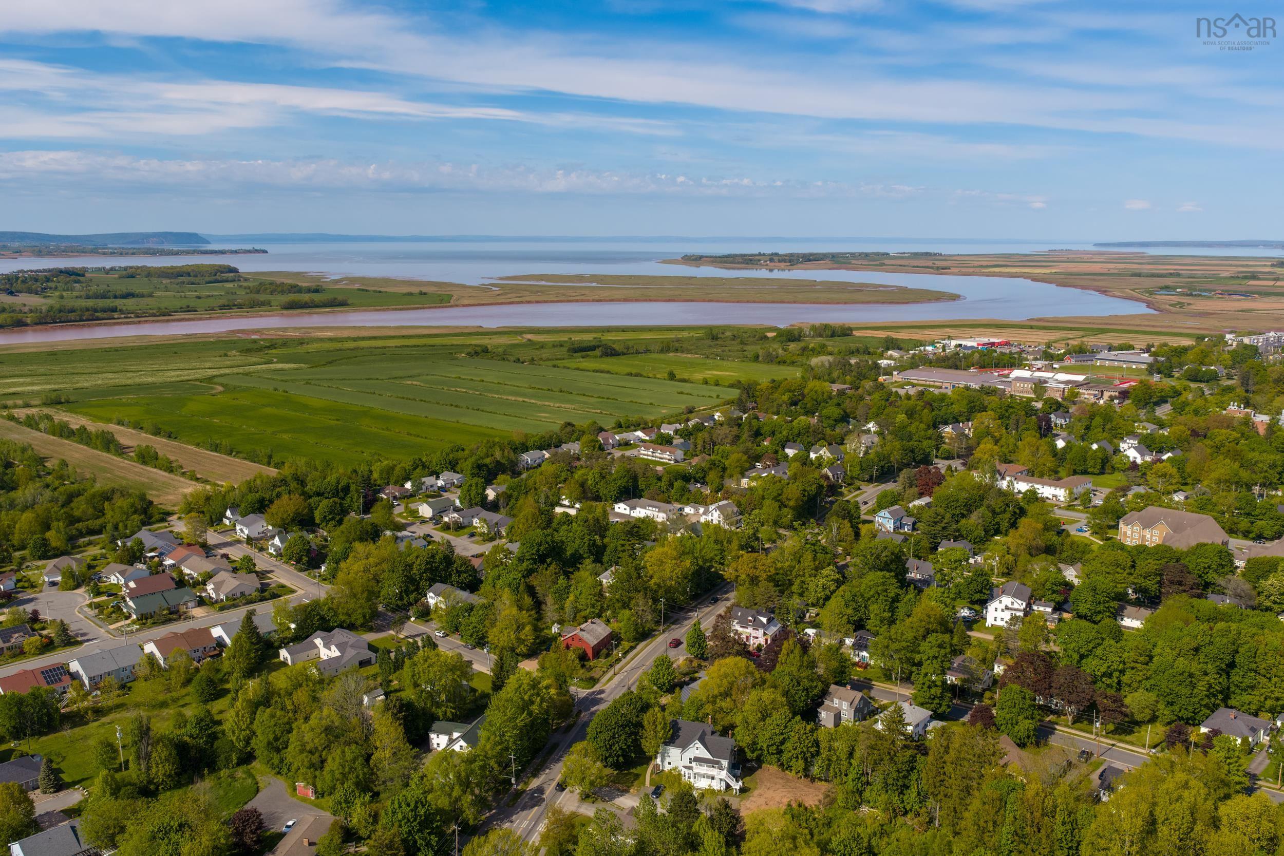 $449,000.00: 15 Cherry Lane, Wolfville