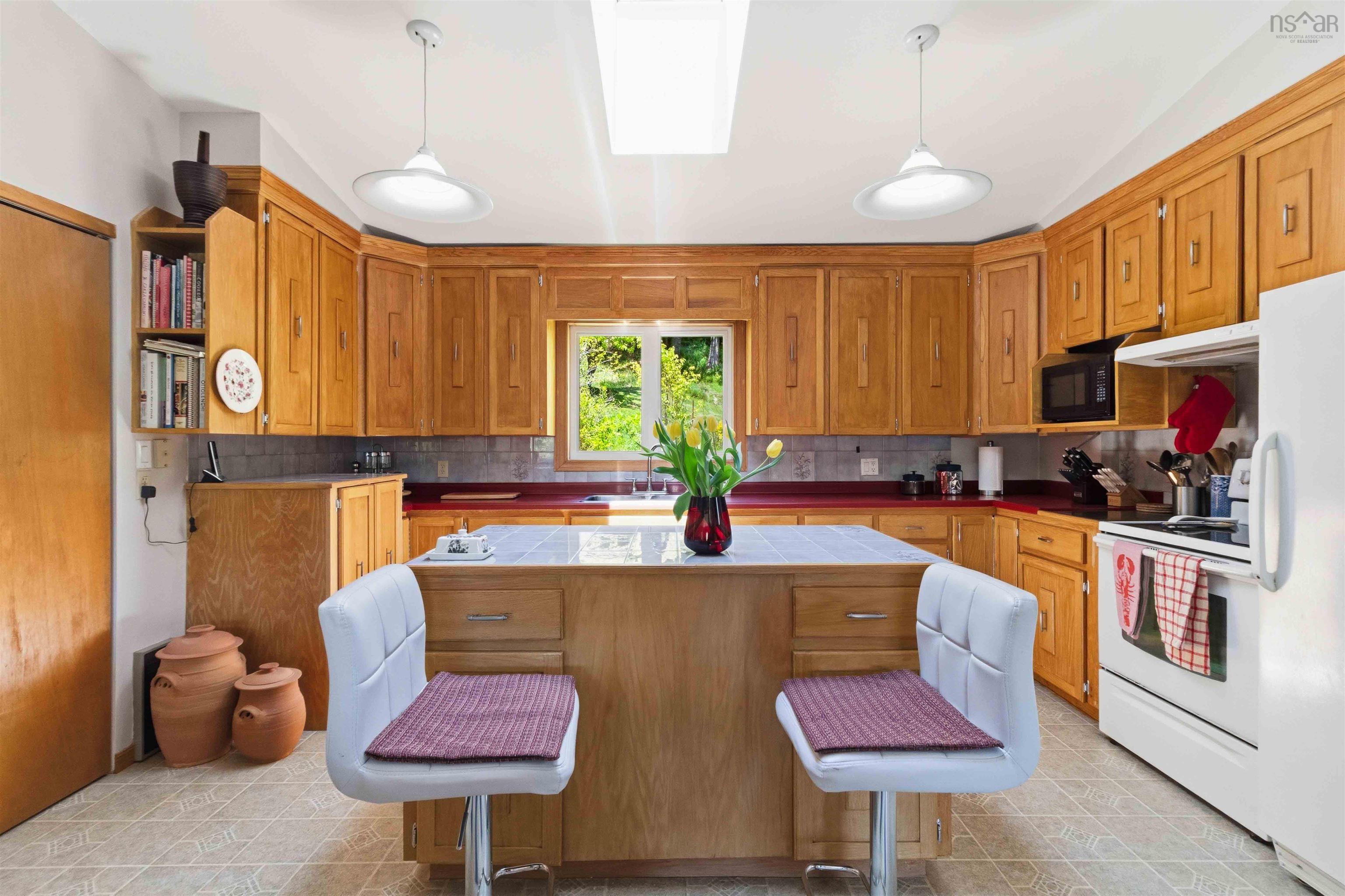 $665,000.00: 9380 Highway 3, Maders Cove