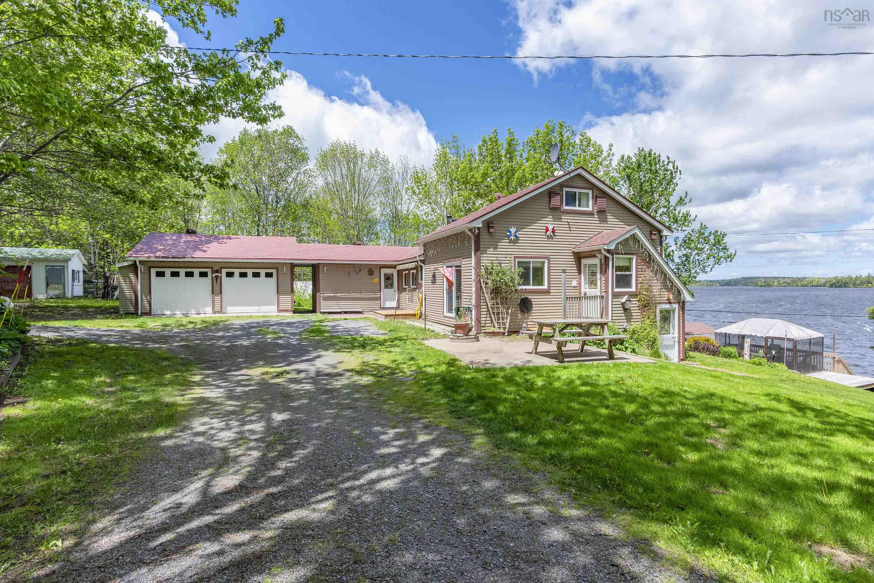 $599,900.00: 4784 Aylesford Road, Lake George