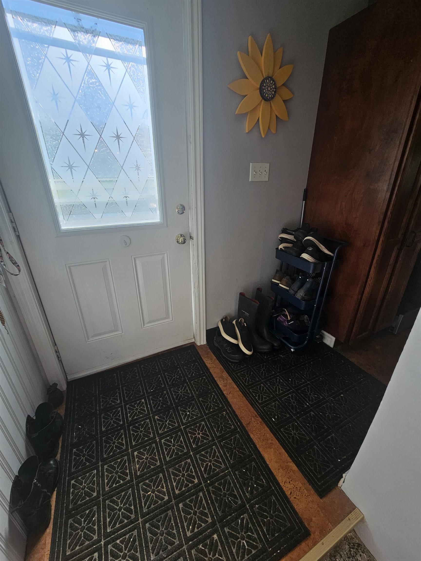 $199,900.00: 3 Beacon Street, Amherst